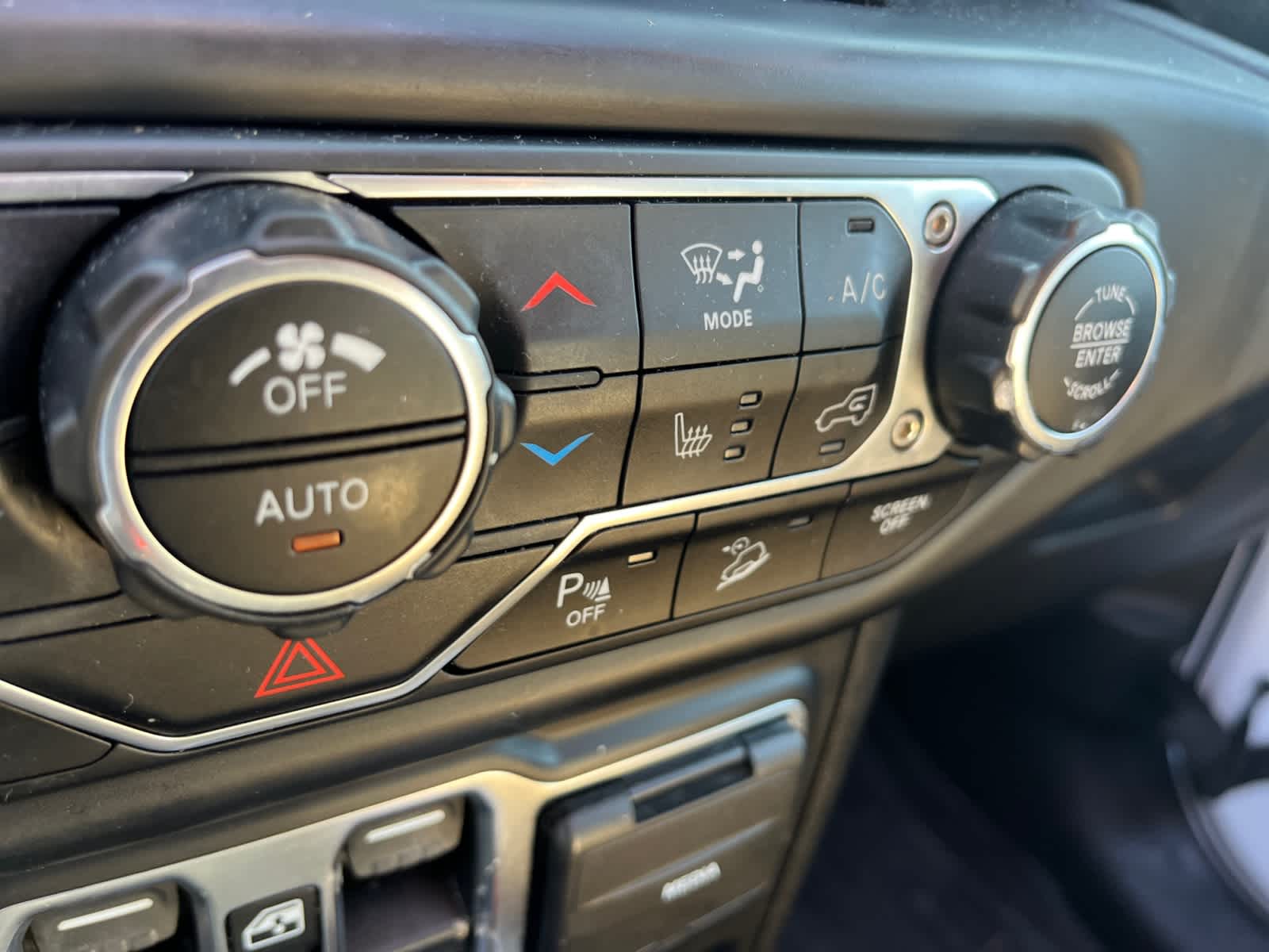 used 2021 Jeep Wrangler car, priced at $36,487