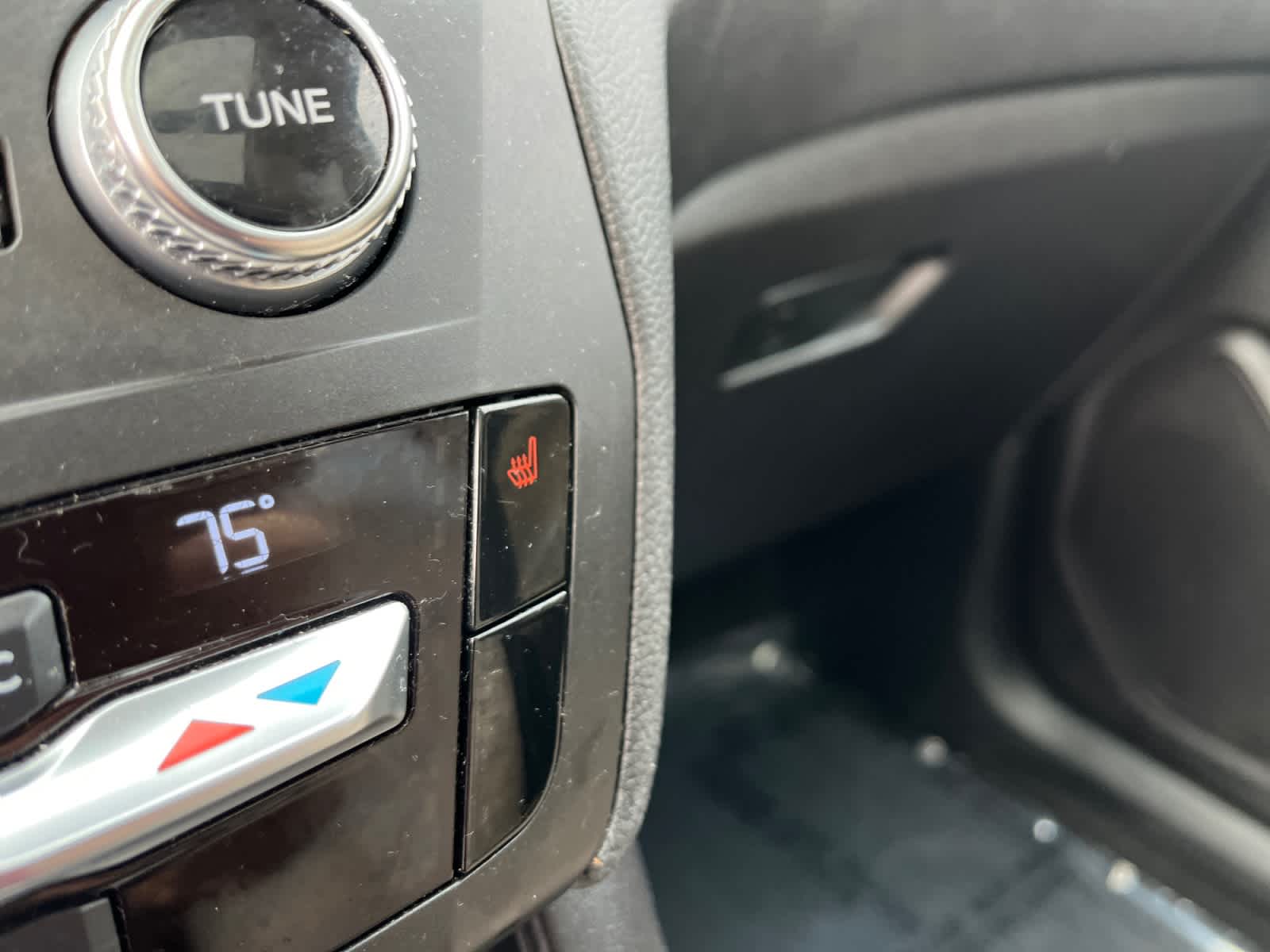 used 2020 Ford Explorer car, priced at $19,649