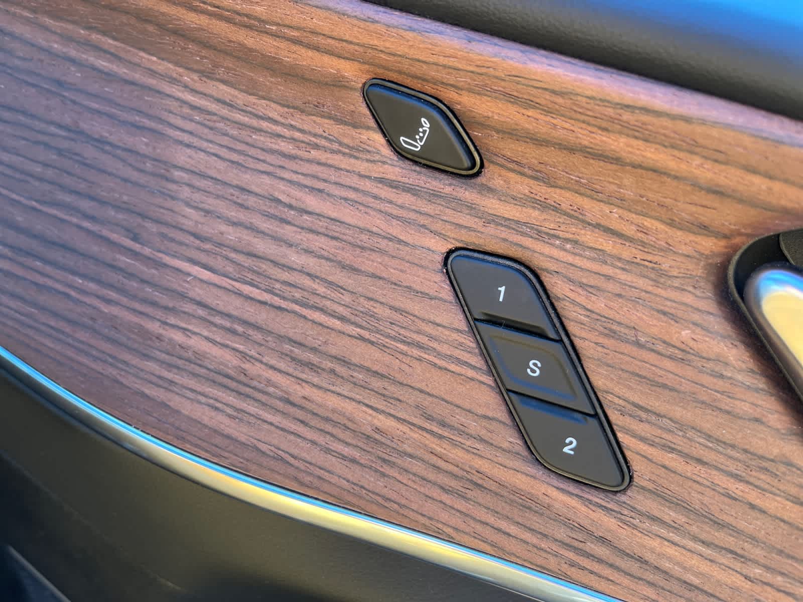 used 2021 Jeep Grand Cherokee L car, priced at $32,627