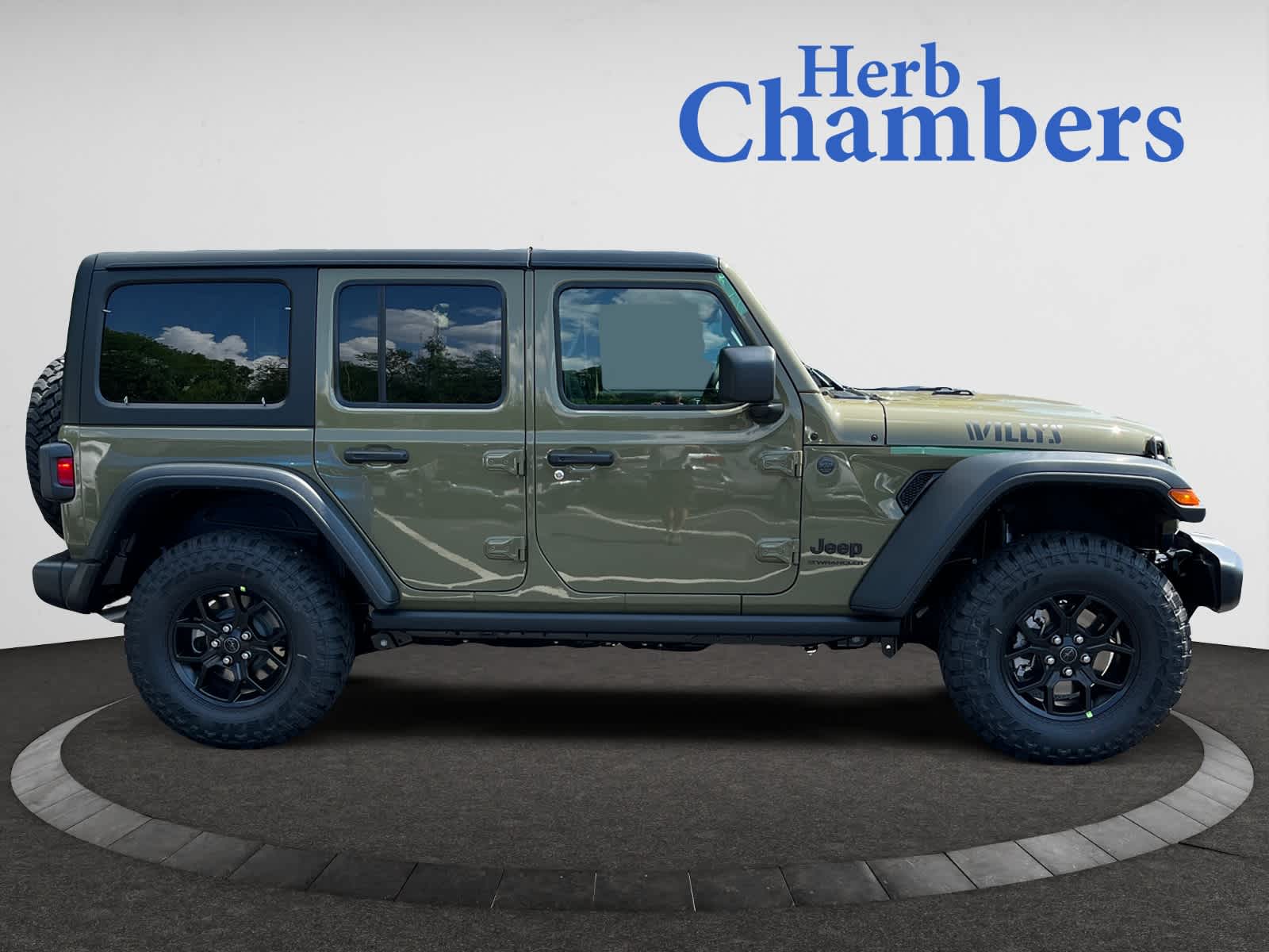 new 2025 Jeep Wrangler car, priced at $53,075