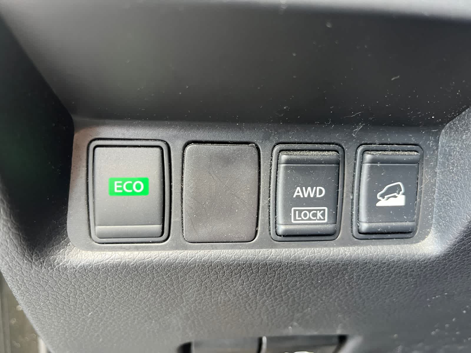 used 2016 Nissan Rogue car, priced at $11,375