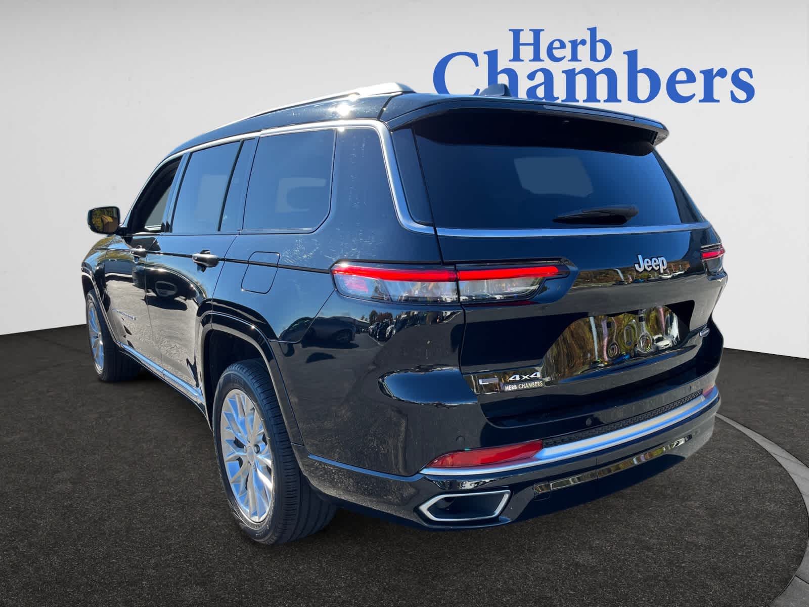 used 2021 Jeep Grand Cherokee L car, priced at $32,627