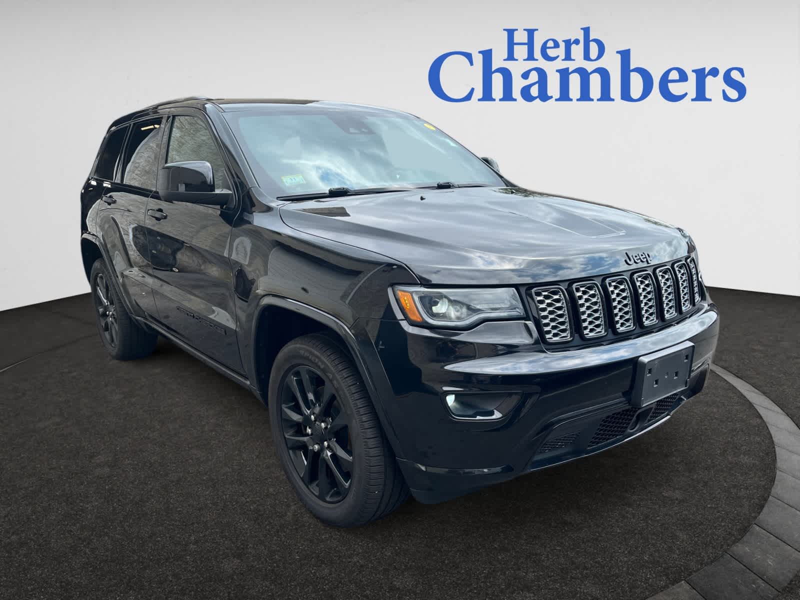 used 2021 Jeep Grand Cherokee car, priced at $25,987