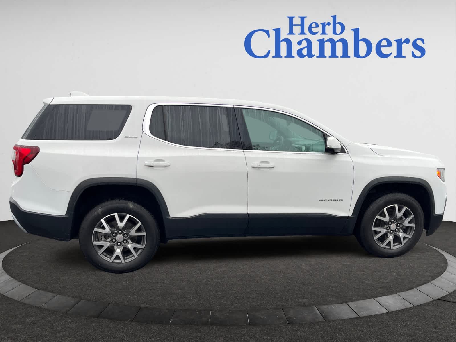 used 2022 GMC Acadia car, priced at $26,115