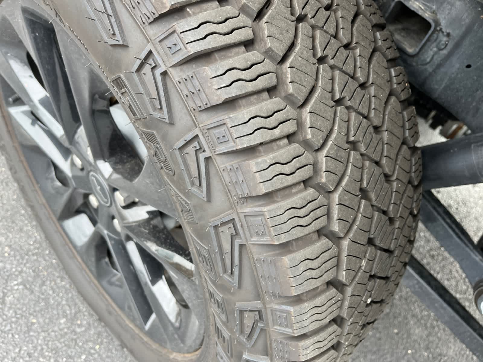 used 2025 Jeep Gladiator car, priced at $39,724