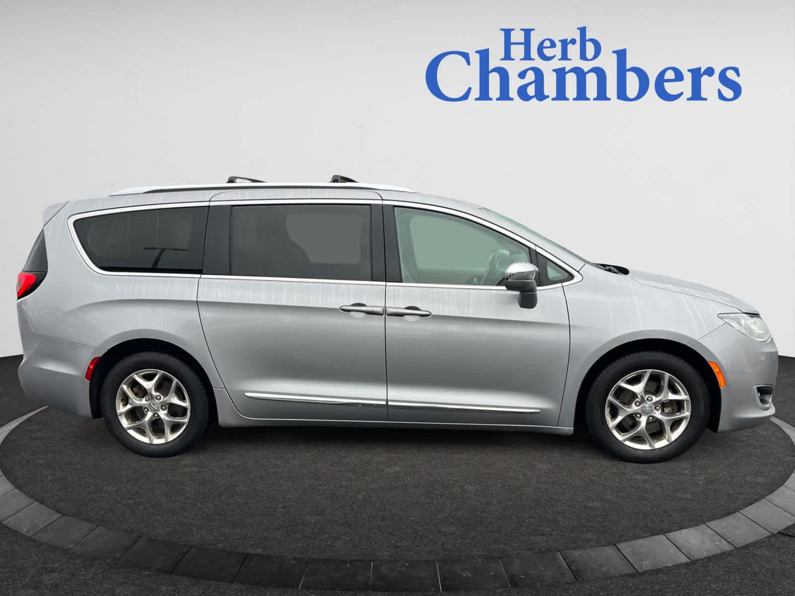 used 2018 Chrysler Pacifica car, priced at $17,371