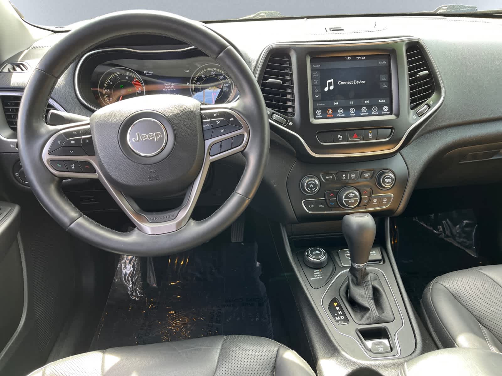 used 2021 Jeep Cherokee car, priced at $23,294