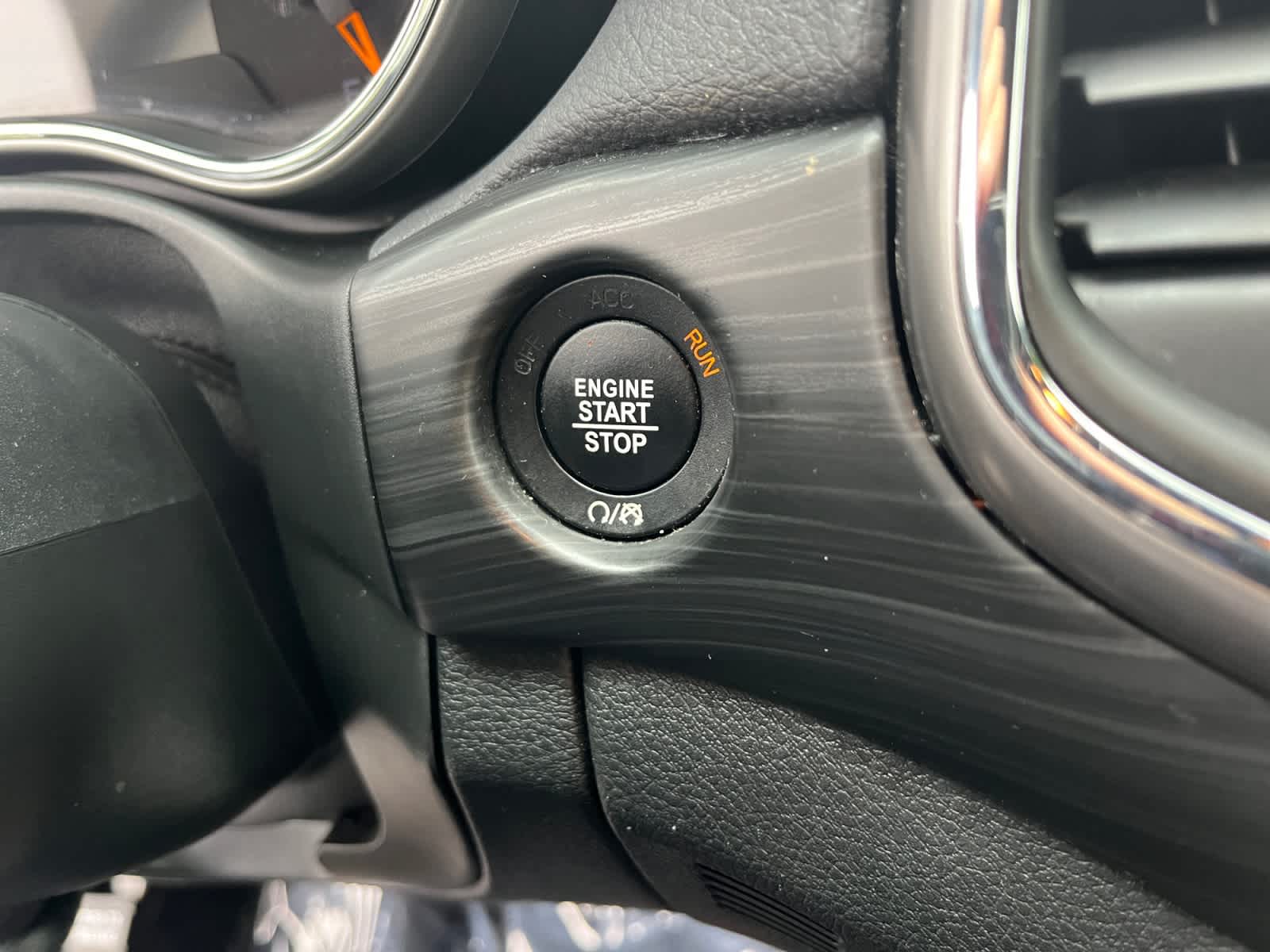 used 2021 Jeep Grand Cherokee car, priced at $22,494