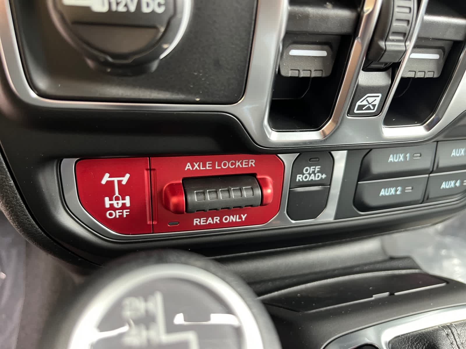 new 2025 Jeep Wrangler car, priced at $53,075
