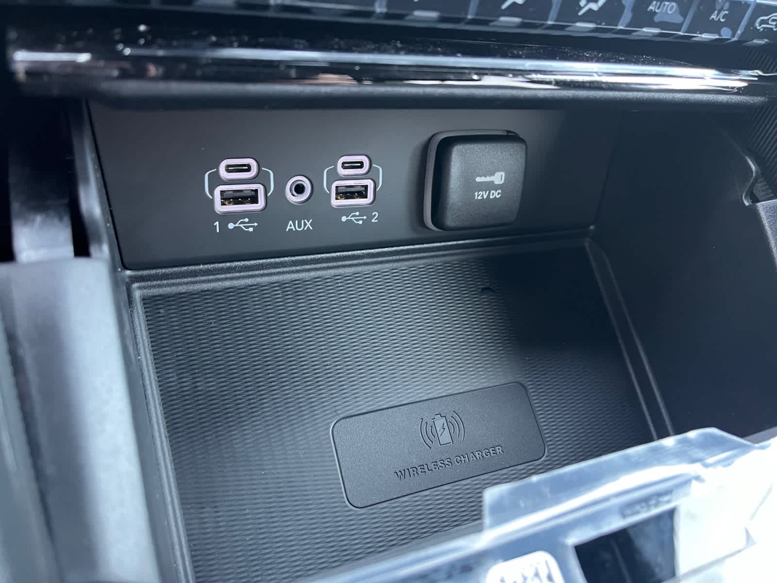 new 2025 Jeep Grand Cherokee car, priced at $52,340