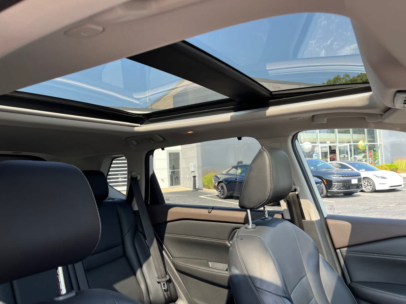 used 2022 Nissan Rogue car, priced at $23,987
