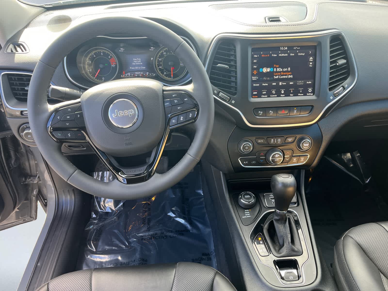 used 2023 Jeep Cherokee car, priced at $27,194