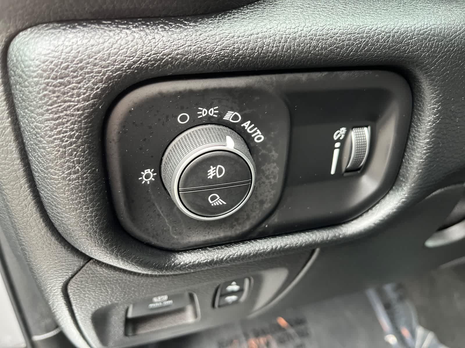 used 2022 Ram 1500 car, priced at $35,864