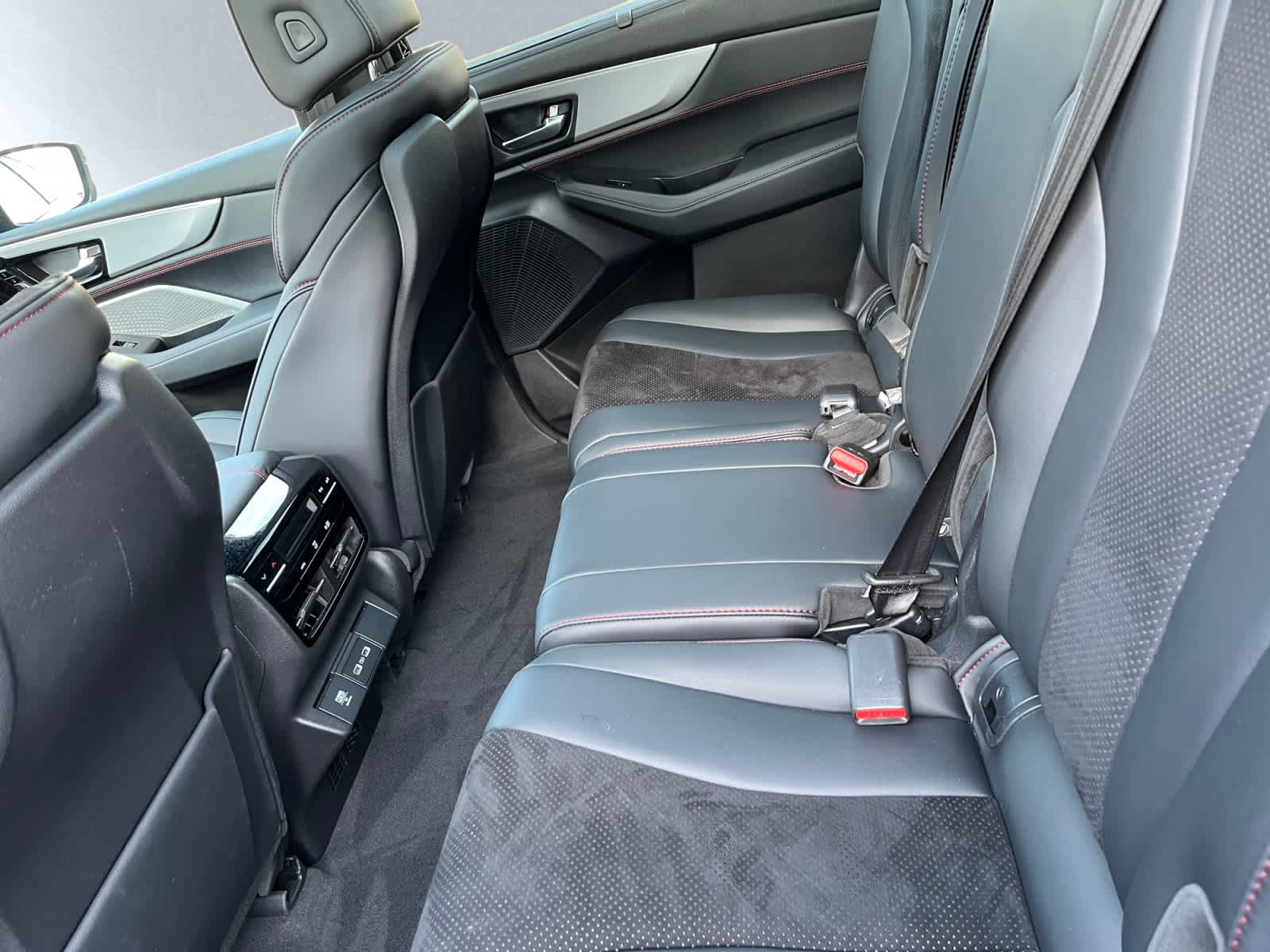 used 2023 Acura MDX car, priced at $44,716