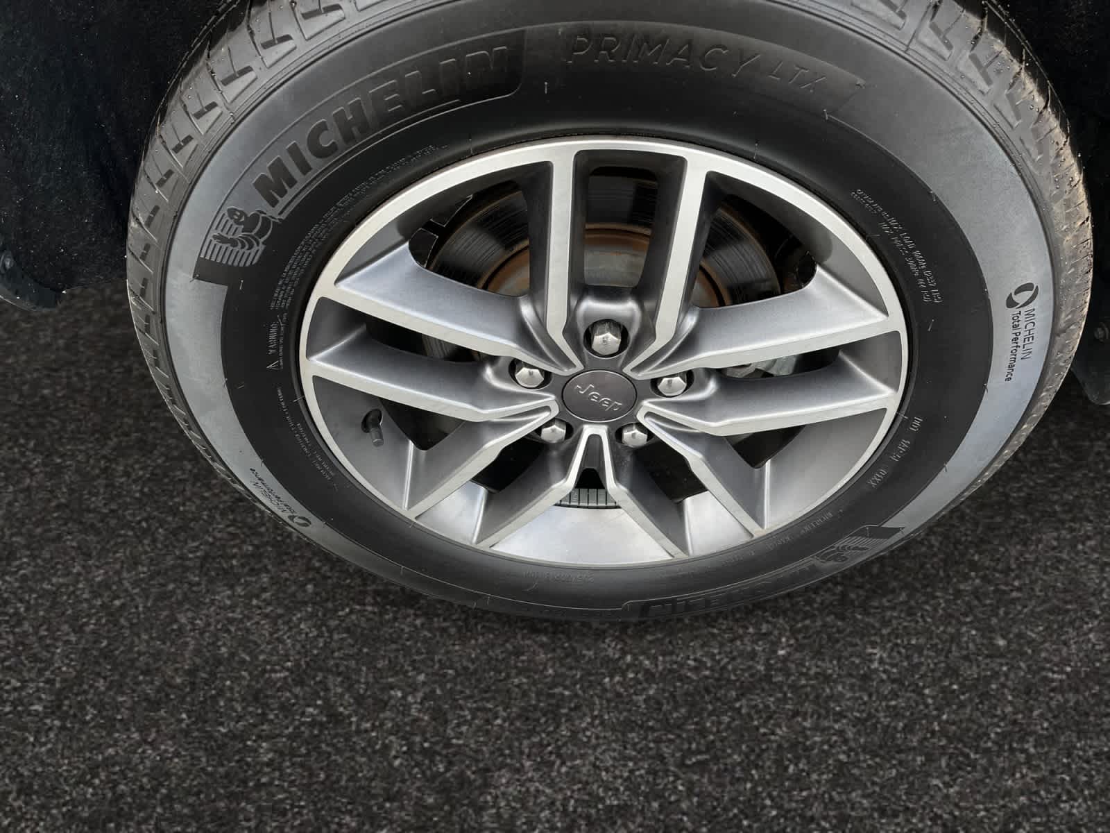 used 2022 Jeep Grand Cherokee WK car, priced at $29,646