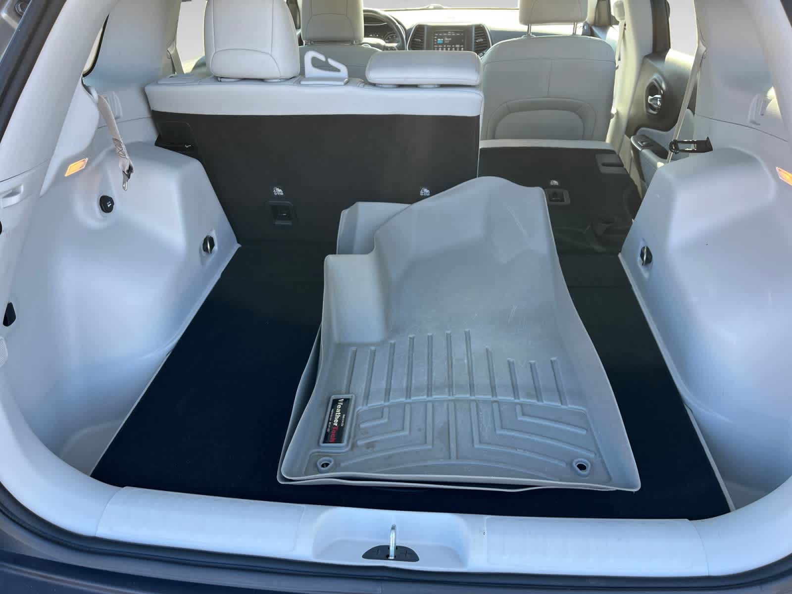 used 2021 Jeep Cherokee car, priced at $19,761