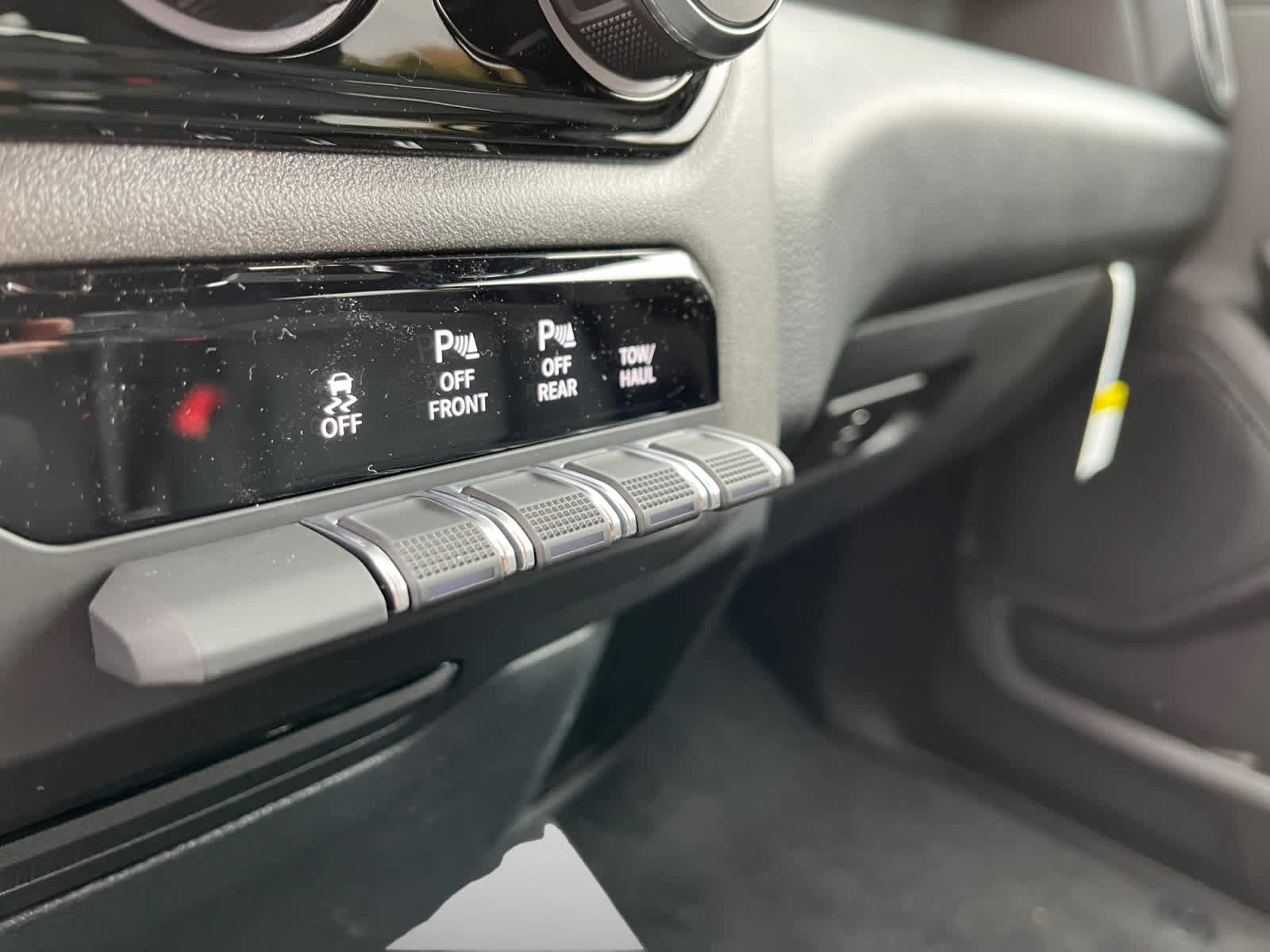 new 2025 Ram 1500 car, priced at $46,860