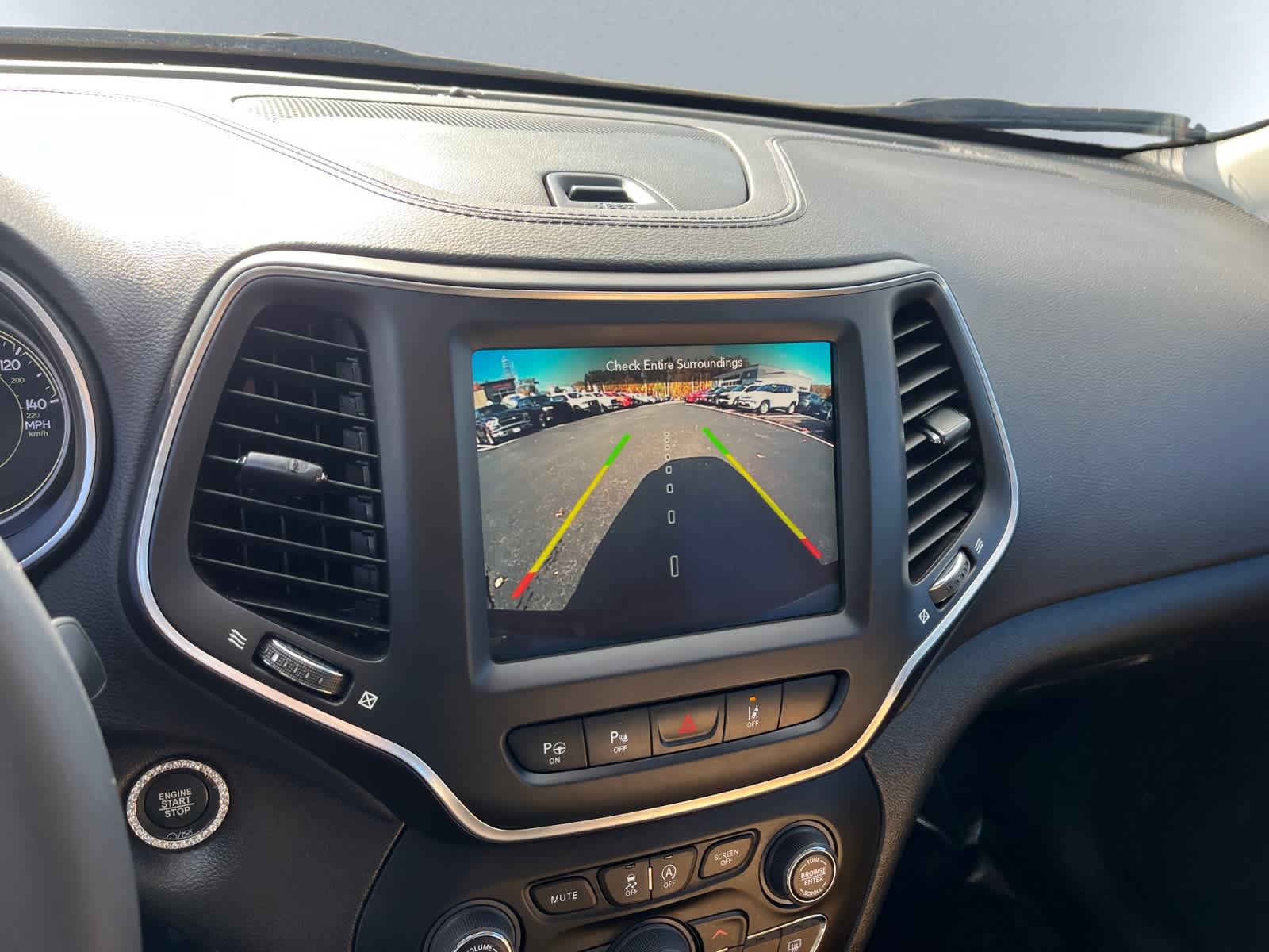 used 2023 Jeep Cherokee car, priced at $27,194