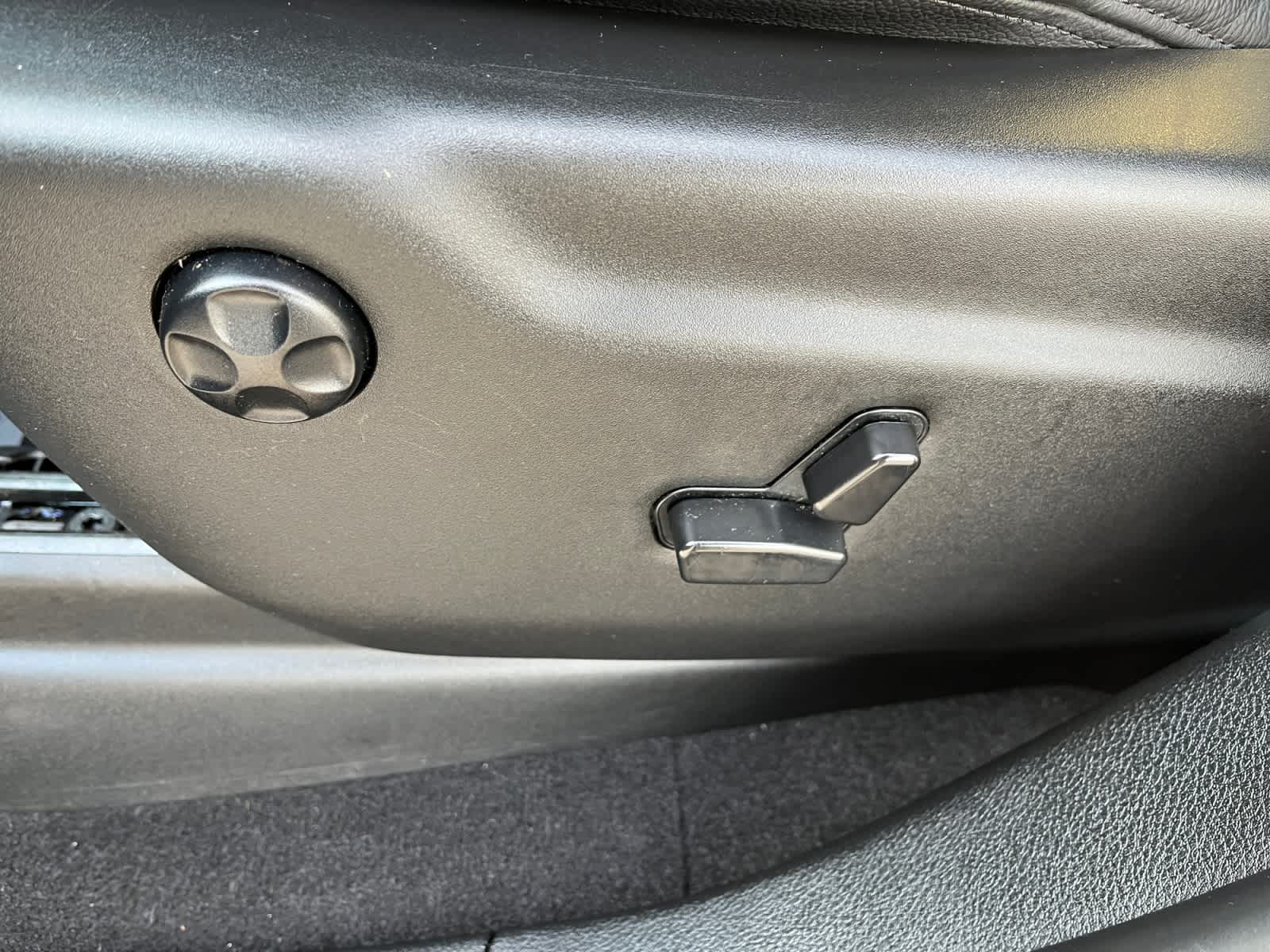 used 2025 Dodge Durango car, priced at $35,196