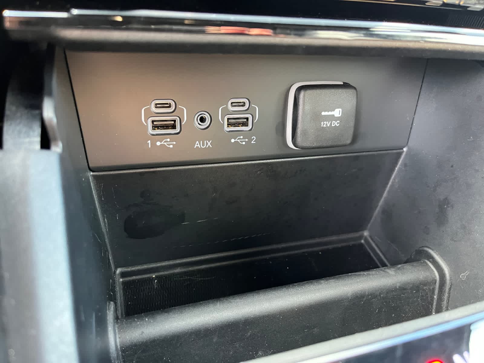 used 2025 Jeep Grand Cherokee L car, priced at $41,473