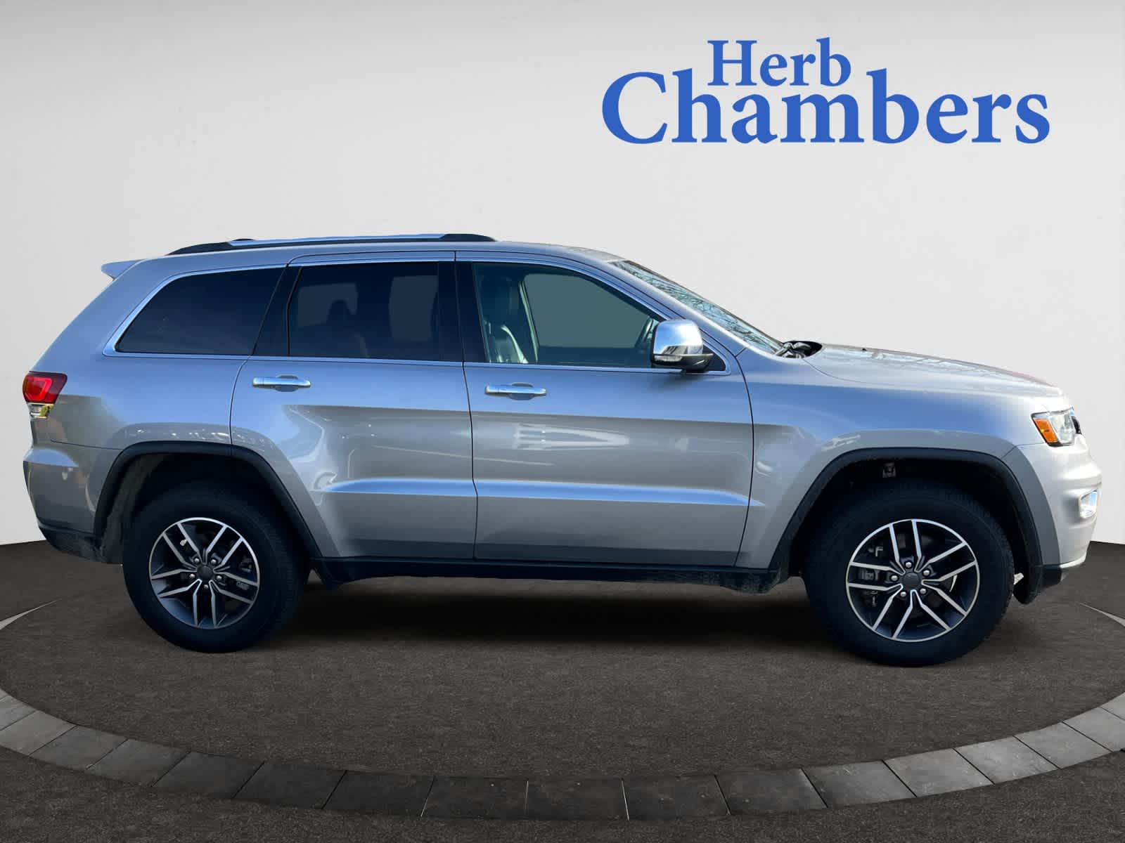 used 2021 Jeep Grand Cherokee car, priced at $25,363