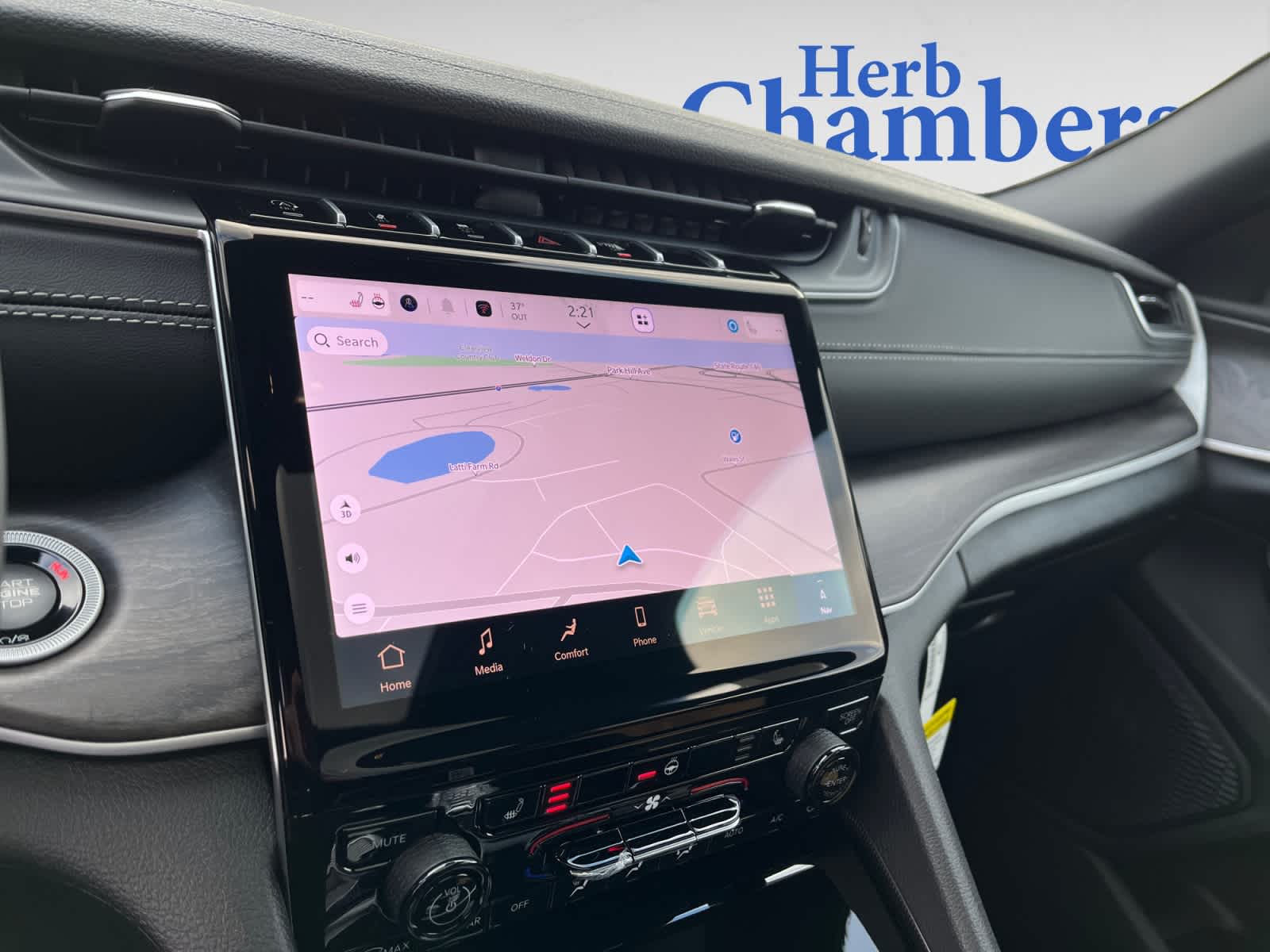 new 2025 Jeep Grand Cherokee car, priced at $50,010