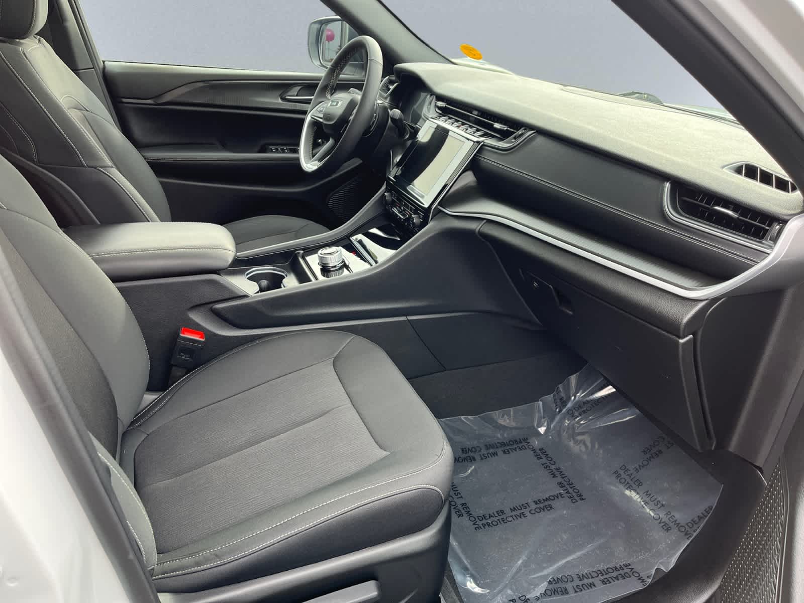 used 2024 Jeep Grand Cherokee car, priced at $32,280