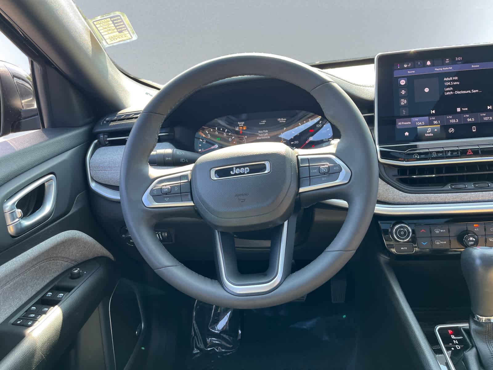 used 2023 Jeep Compass car, priced at $24,987