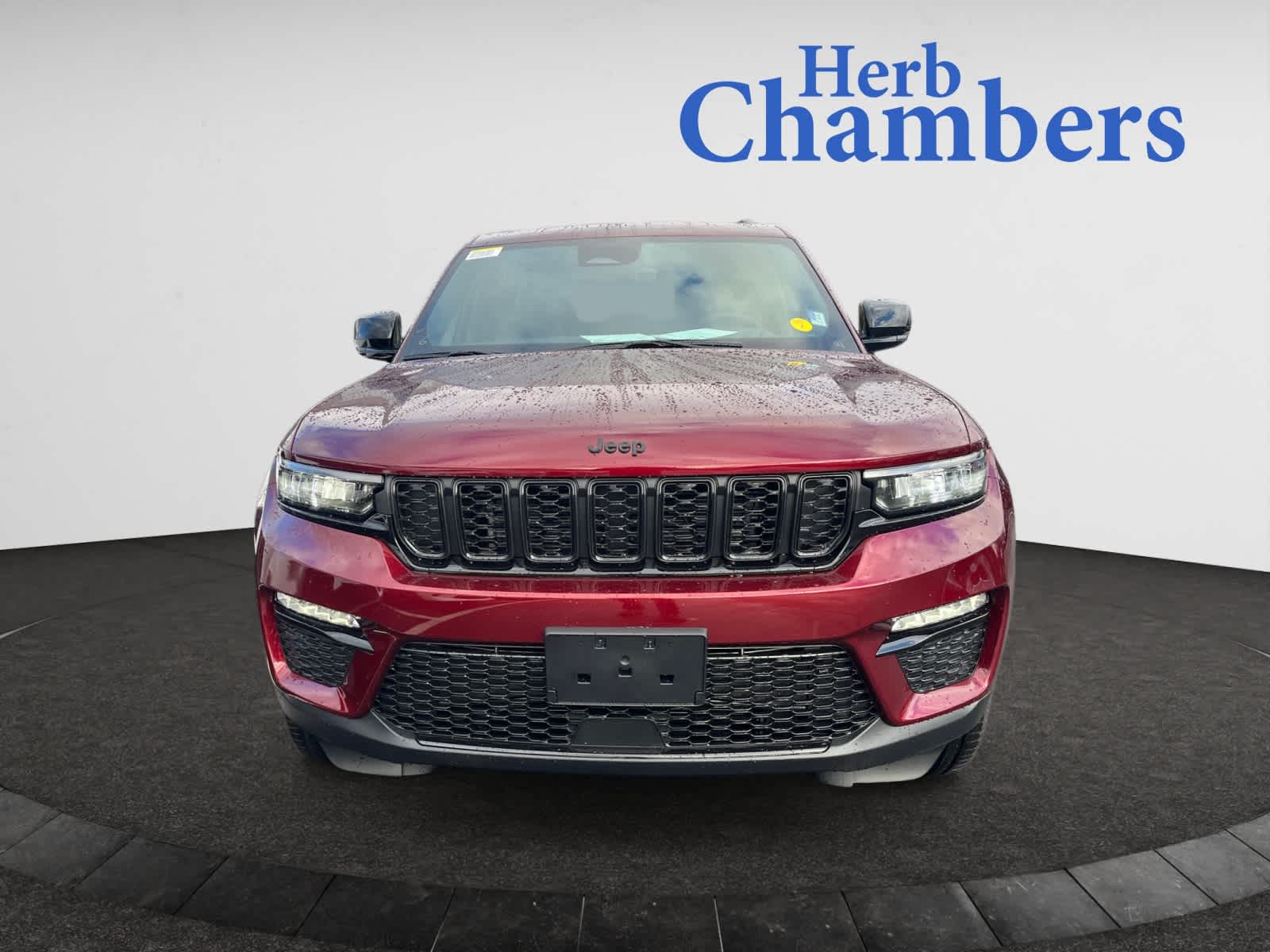 new 2025 Jeep Grand Cherokee car, priced at $48,635