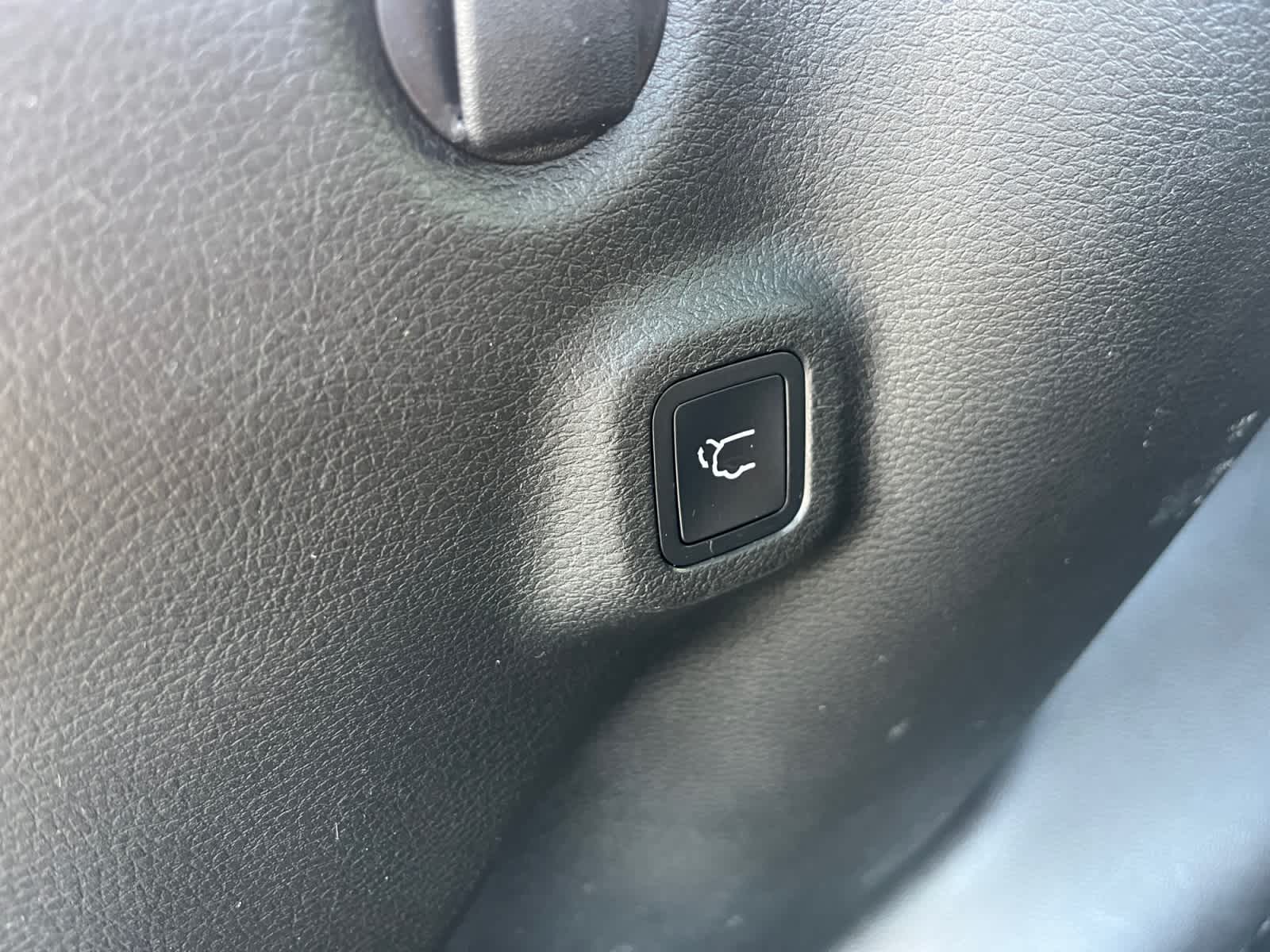 used 2022 Jeep Compass car, priced at $24,016