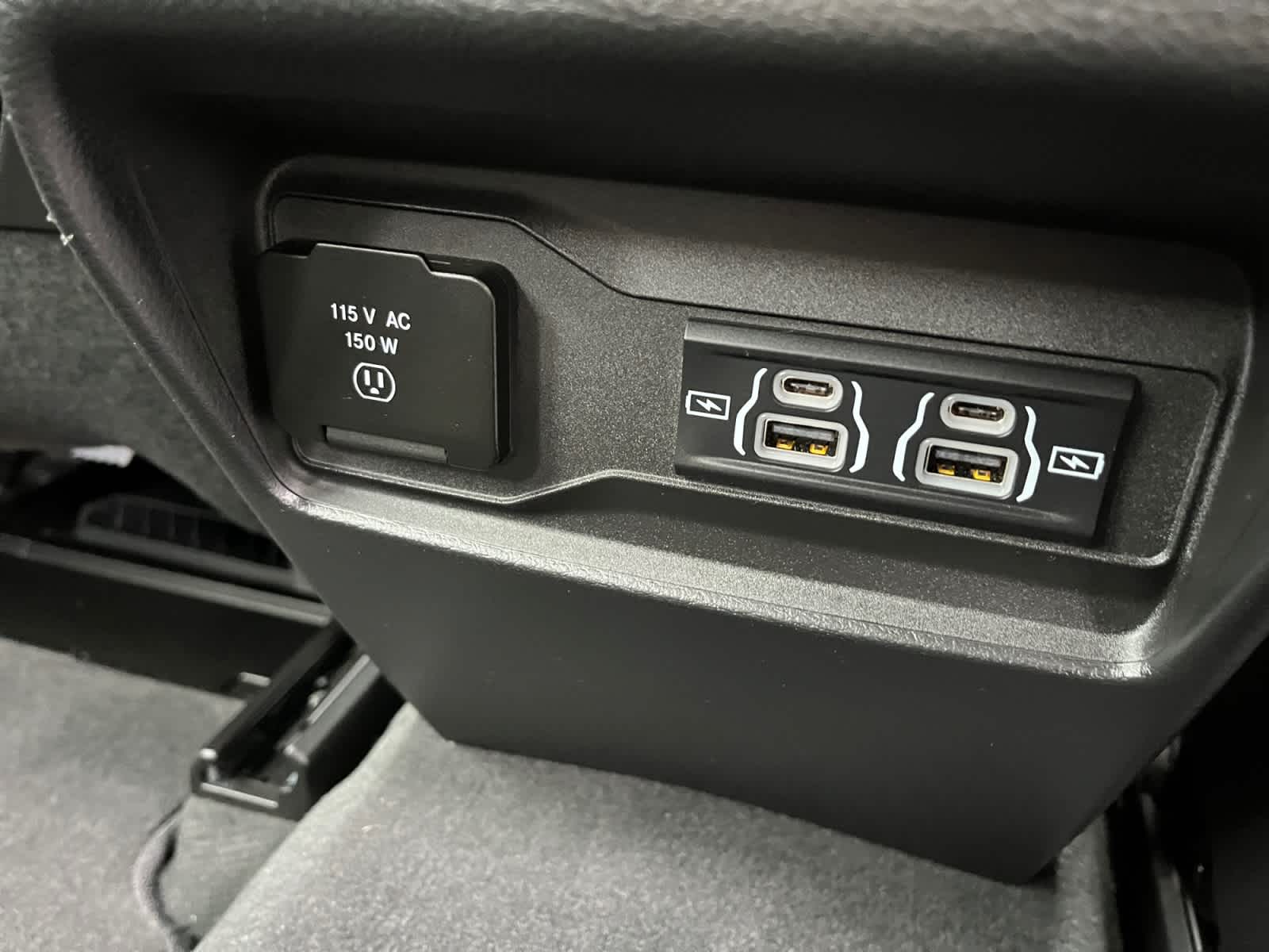 used 2024 Jeep Grand Cherokee car, priced at $32,280