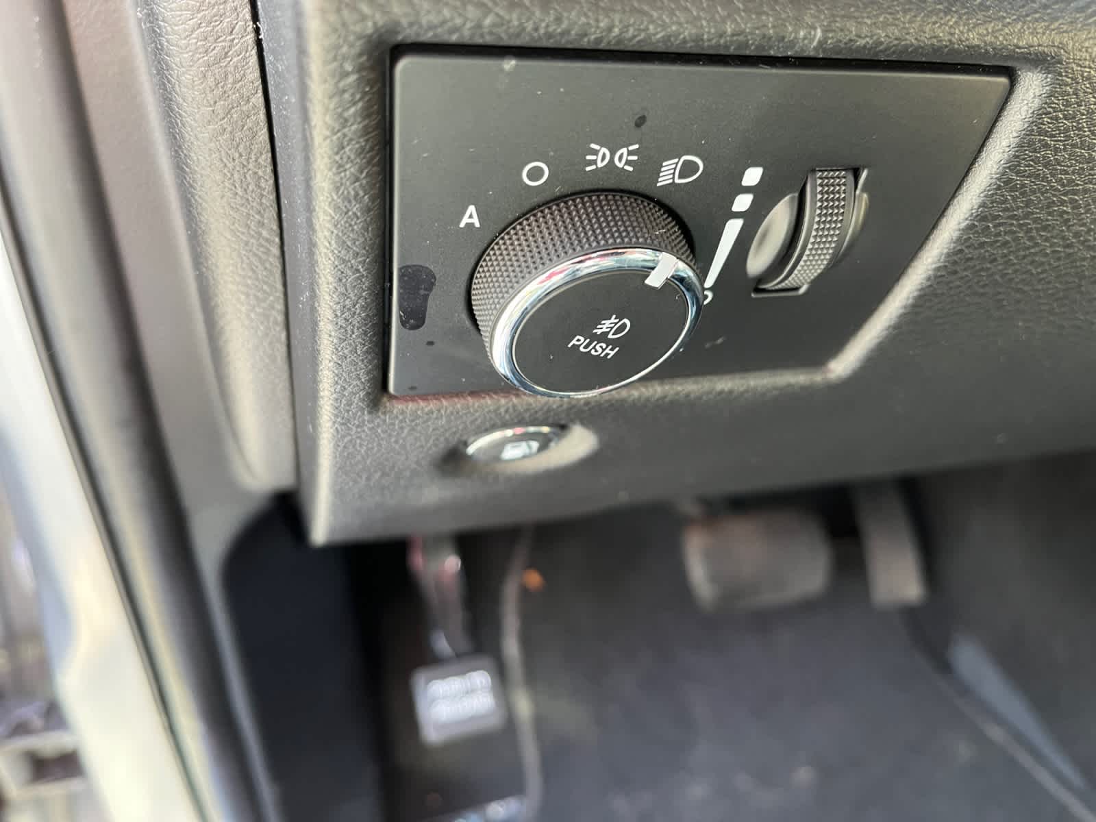 used 2021 Jeep Grand Cherokee car, priced at $25,363