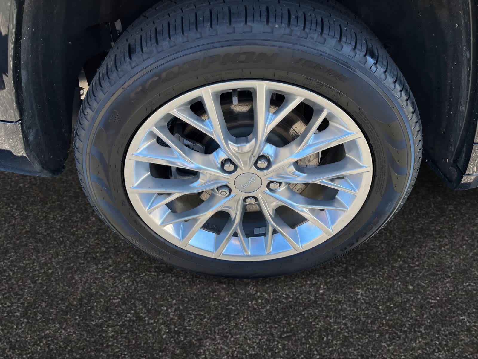 used 2021 Jeep Grand Cherokee L car, priced at $32,627