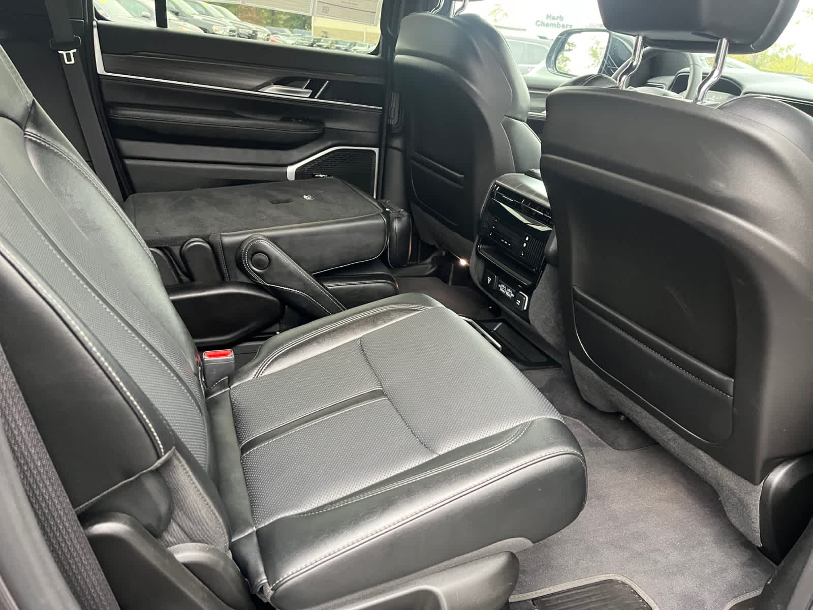 used 2024 Jeep Wagoneer car, priced at $56,996