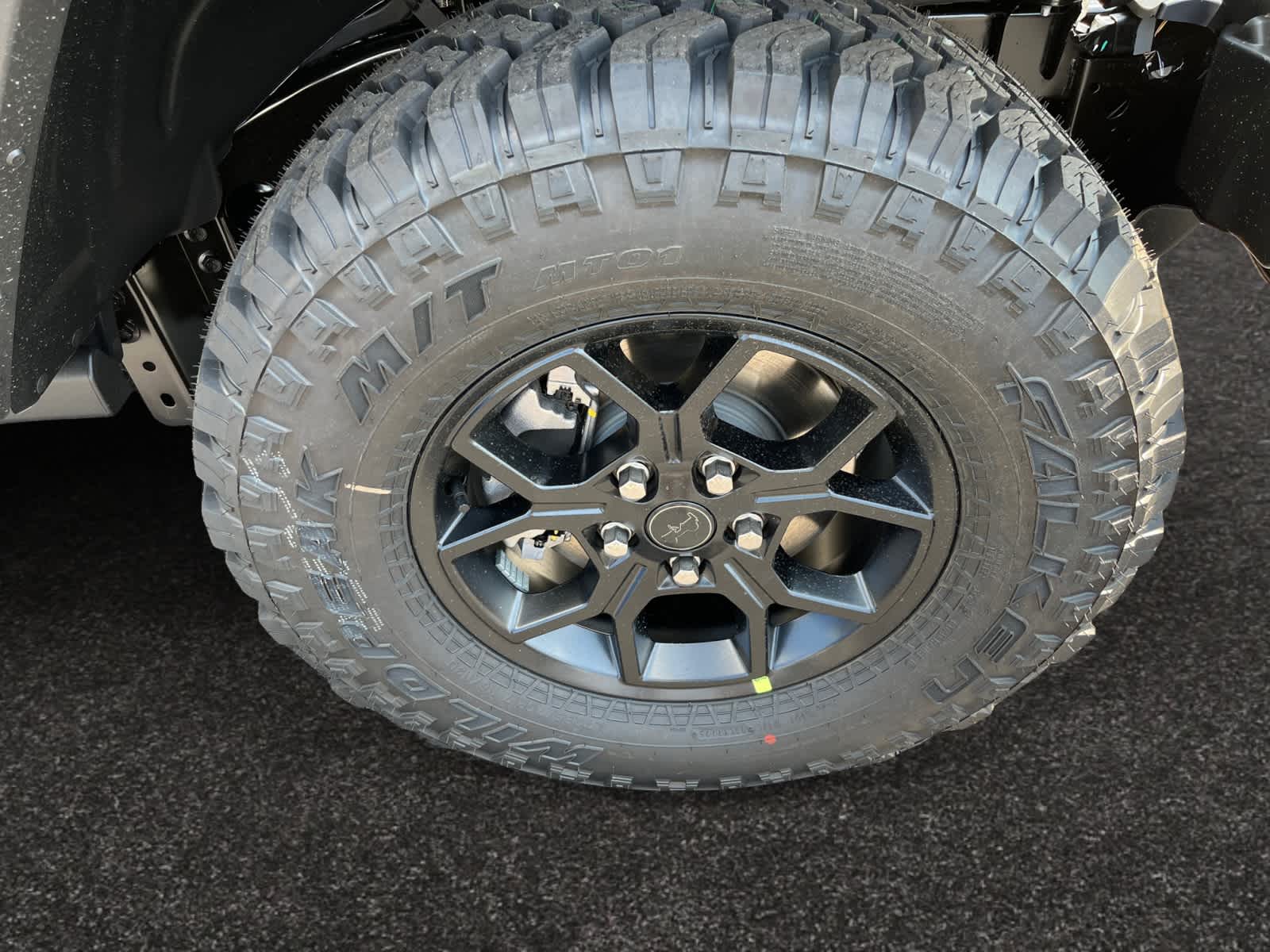 new 2025 Jeep Wrangler car, priced at $53,075