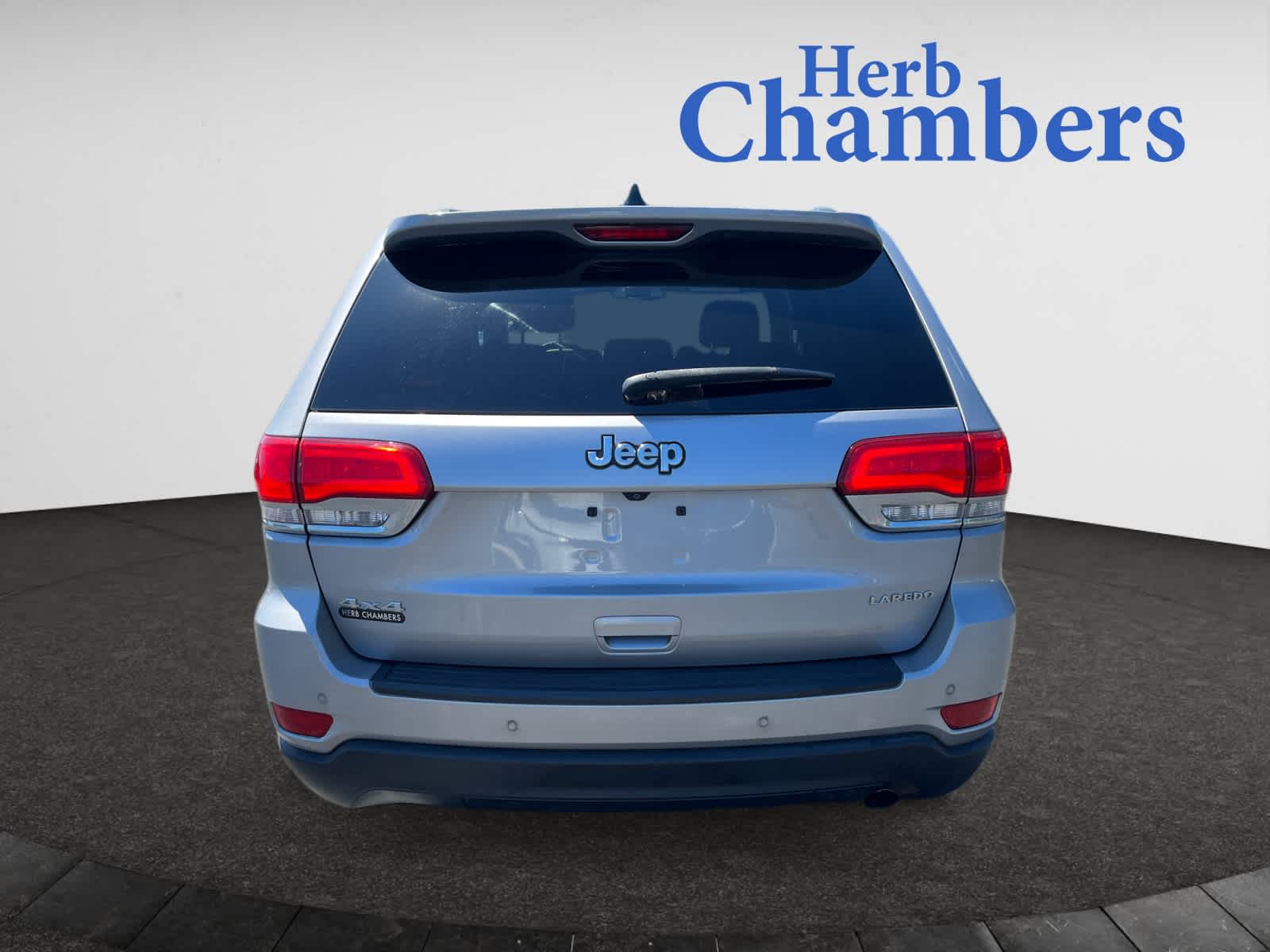 used 2018 Jeep Grand Cherokee car, priced at $14,487