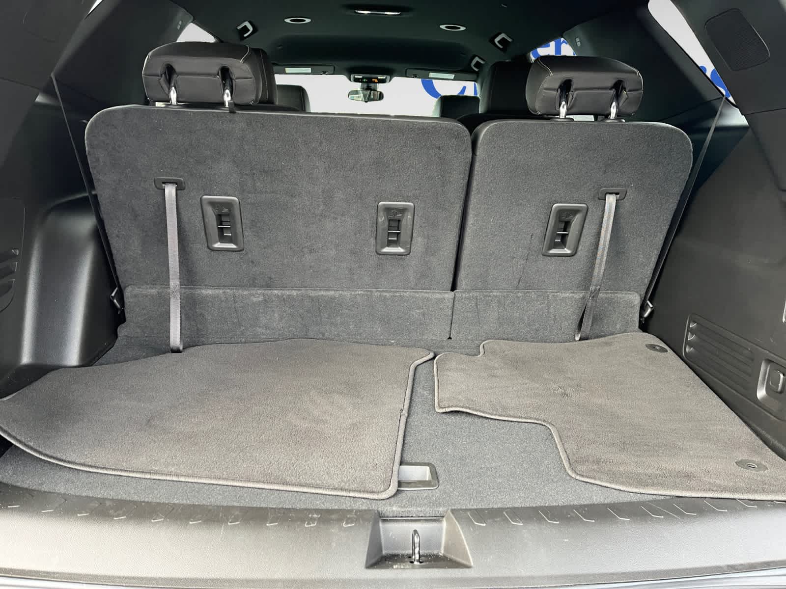 used 2022 Chevrolet Traverse car, priced at $33,328