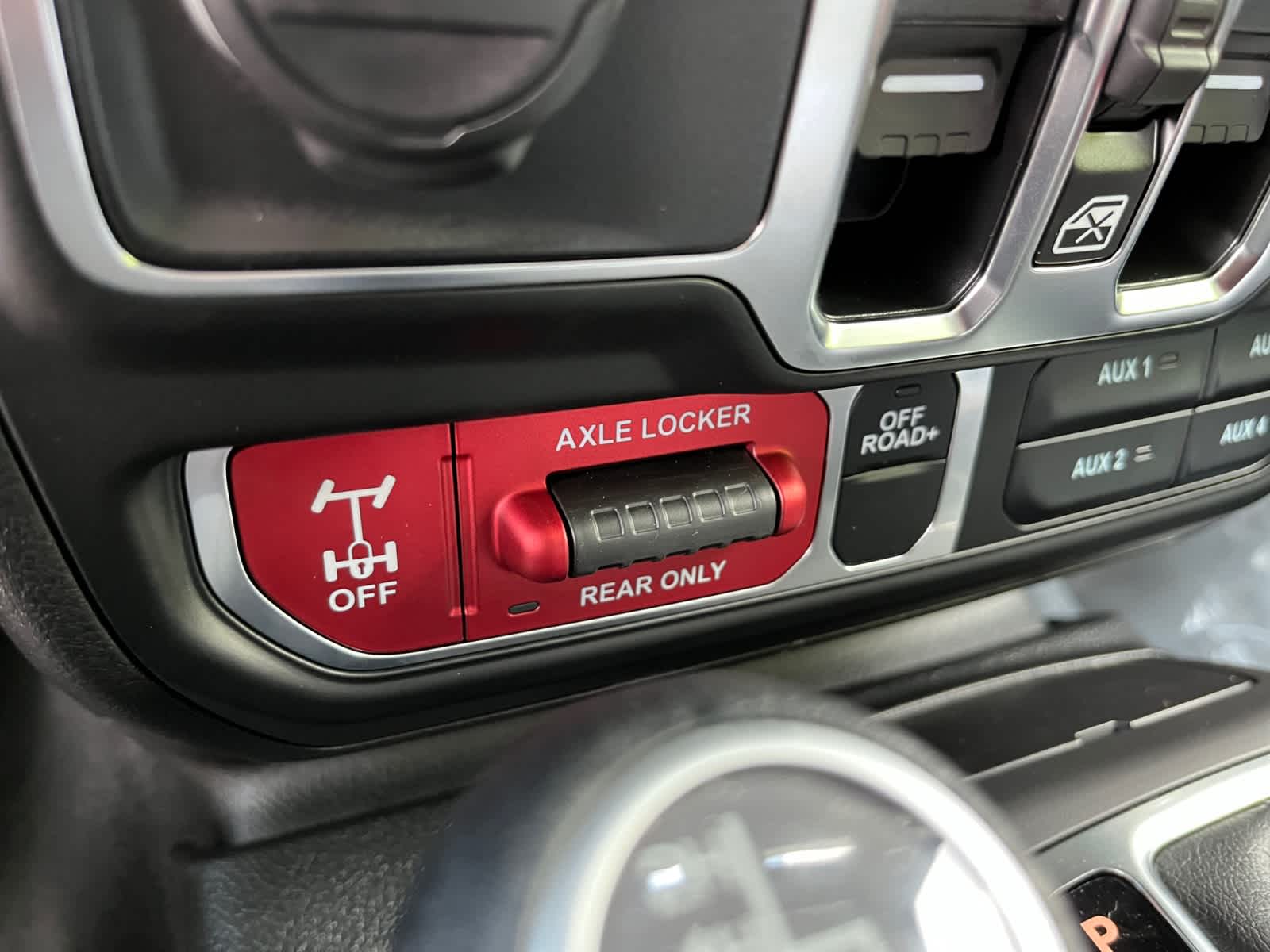 new 2025 Jeep Wrangler car, priced at $53,075