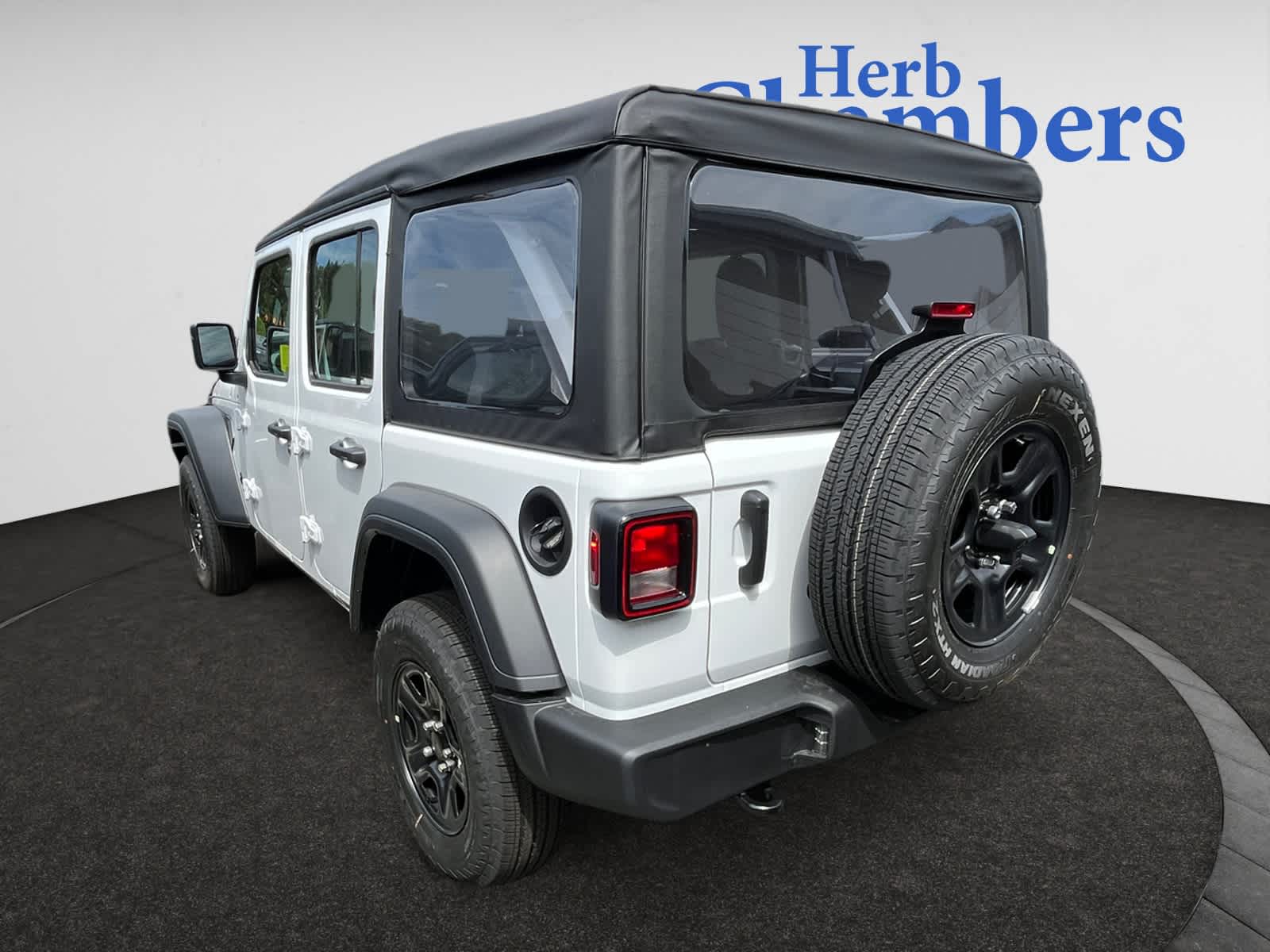 new 2025 Jeep Wrangler car, priced at $43,360