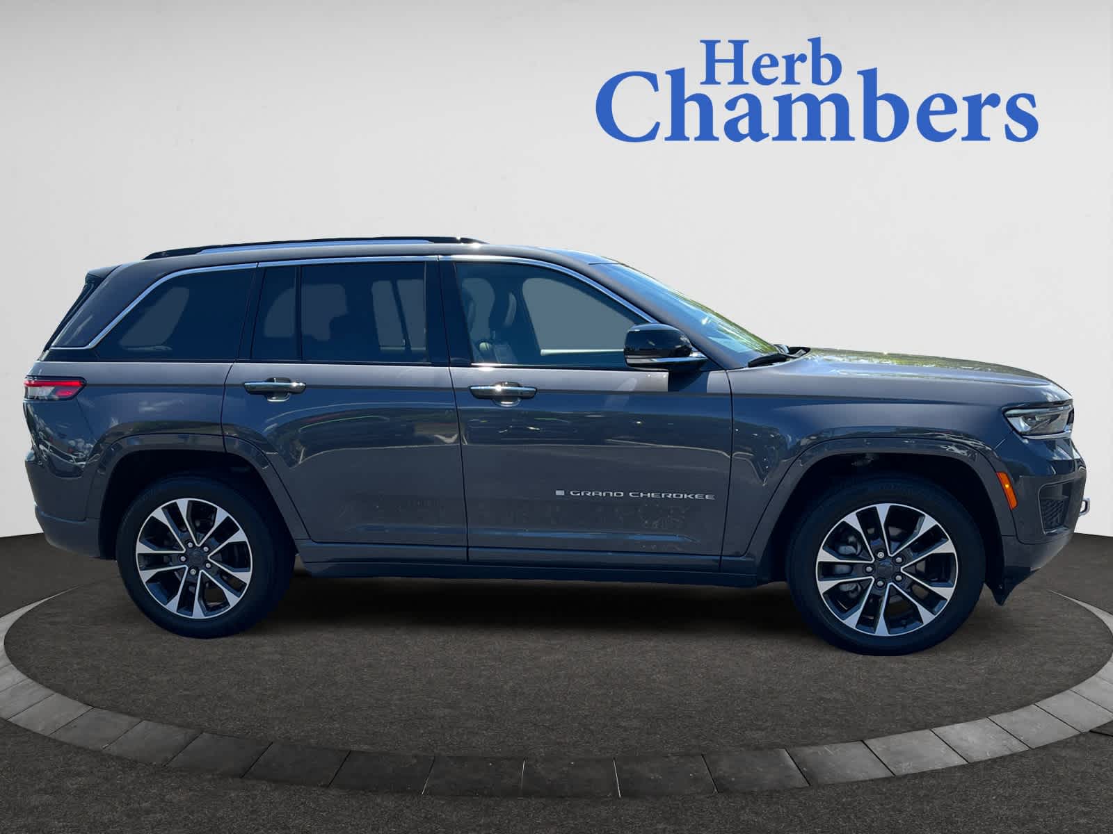 used 2024 Jeep Grand Cherokee car, priced at $47,287