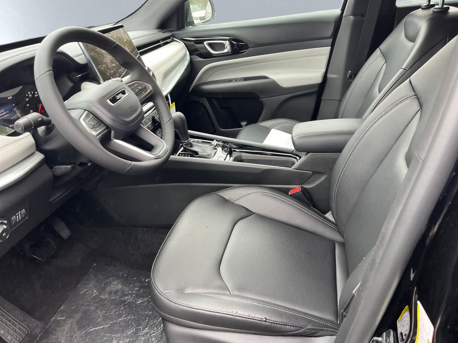 new 2026 Jeep Compass car, priced at $34,350