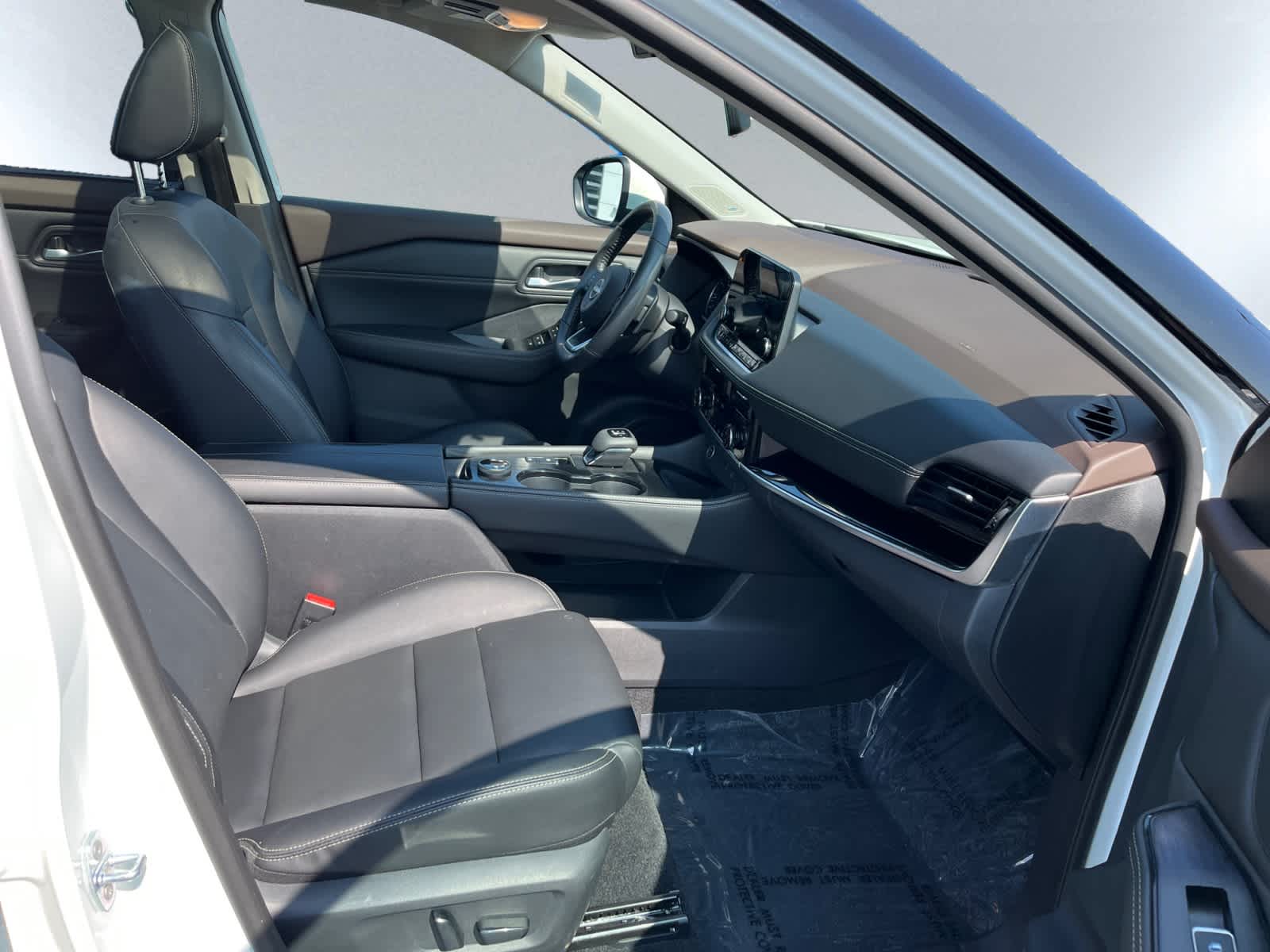 used 2022 Nissan Rogue car, priced at $23,987
