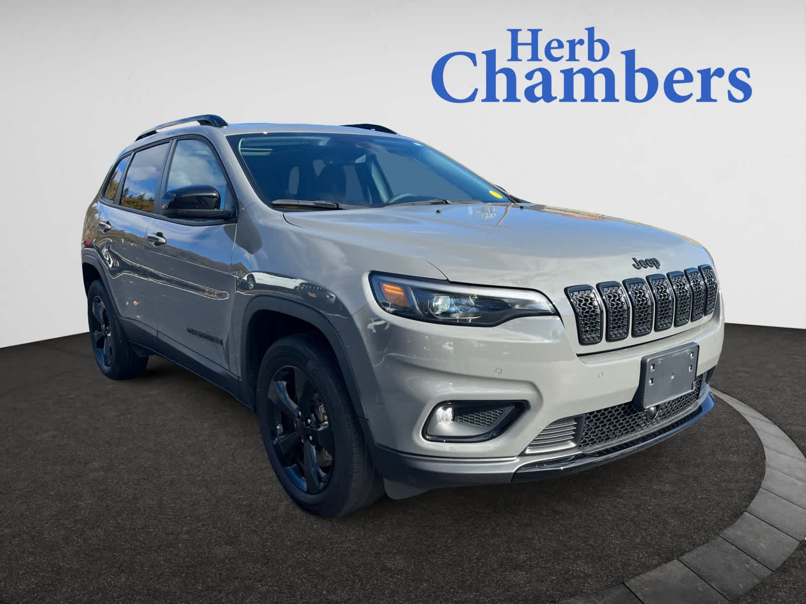 used 2023 Jeep Cherokee car, priced at $27,494