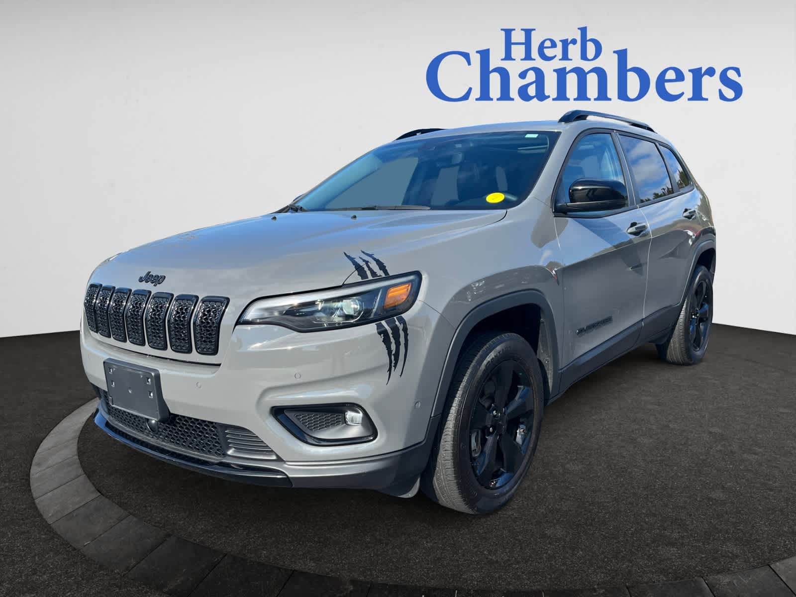 used 2023 Jeep Cherokee car, priced at $27,194