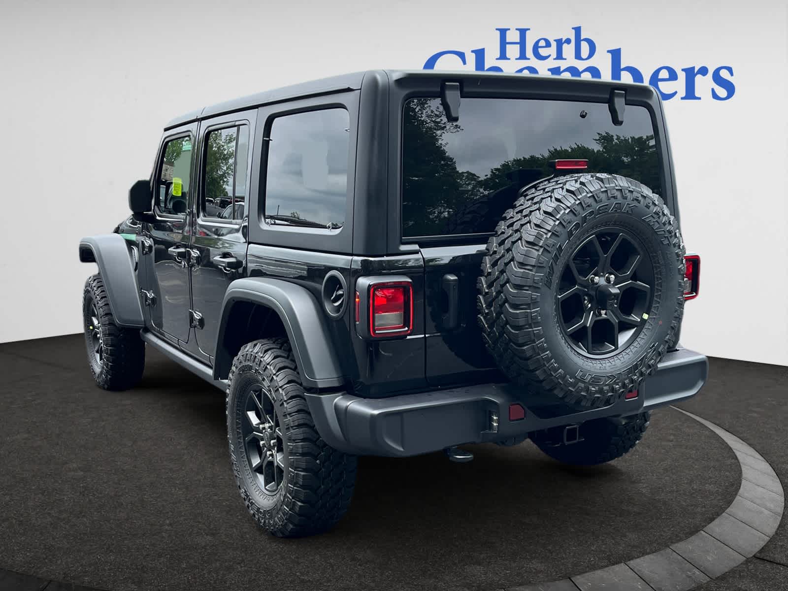 new 2025 Jeep Wrangler car, priced at $53,075