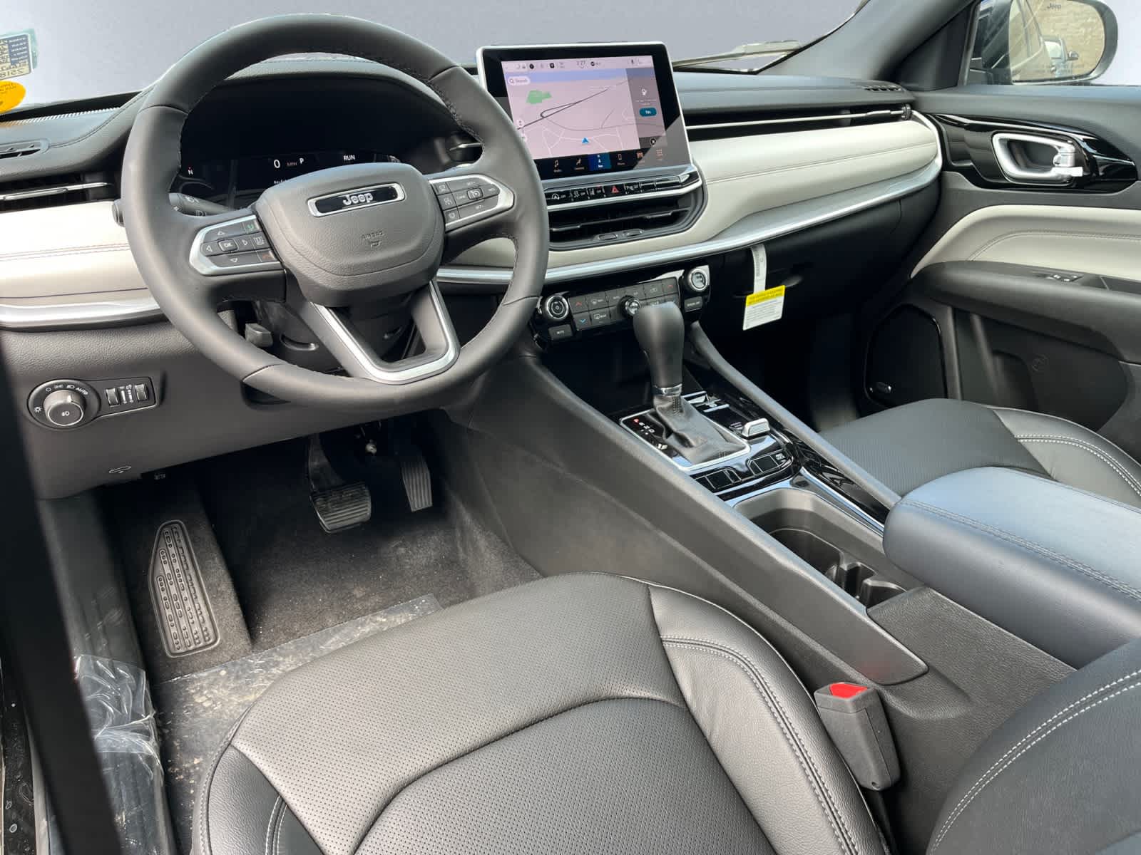 new 2025 Jeep Compass car, priced at $41,385