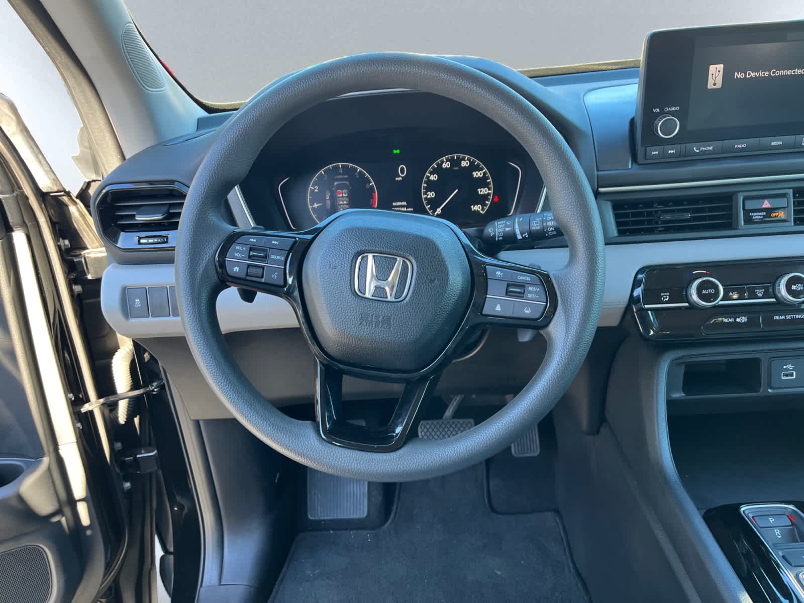 used 2023 Honda Pilot car, priced at $33,043