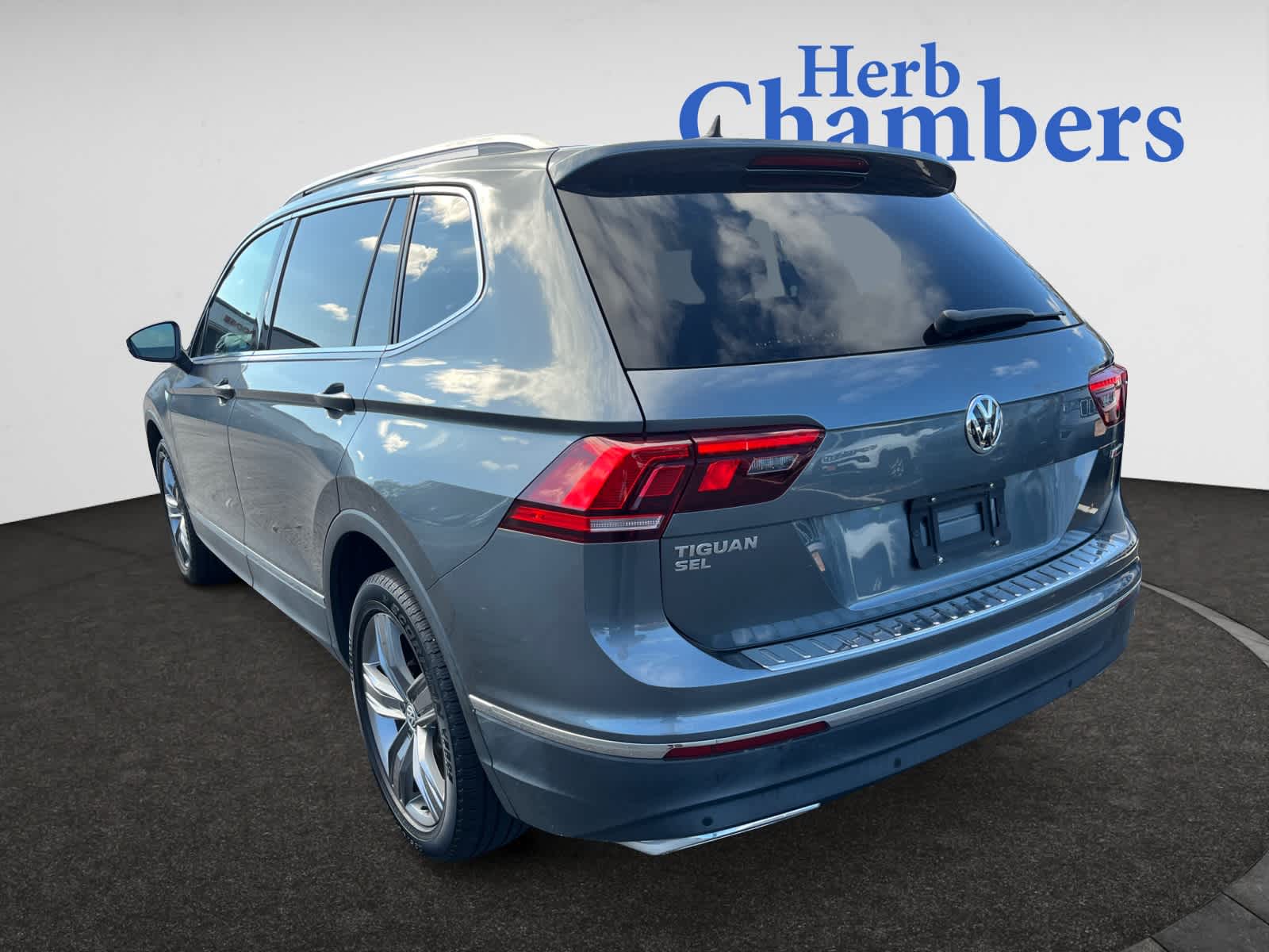used 2020 Volkswagen Tiguan car, priced at $19,094