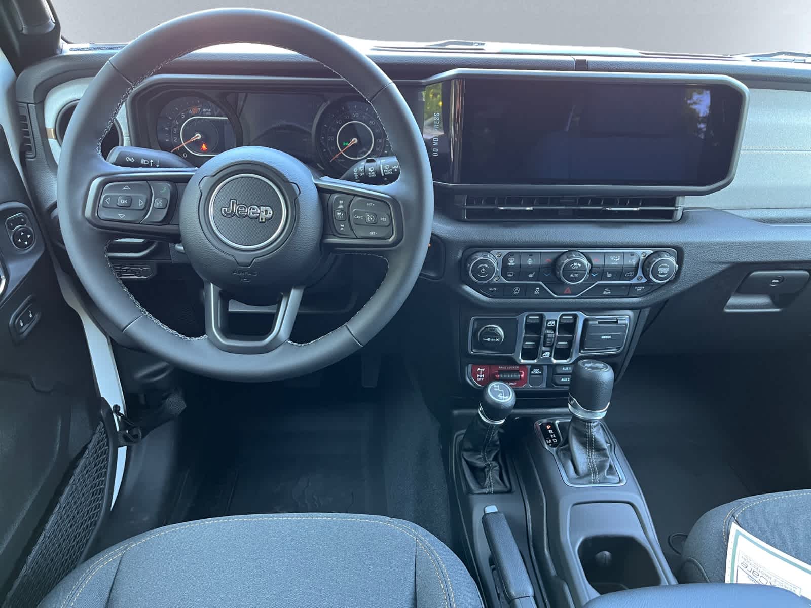 new 2025 Jeep Wrangler car, priced at $52,480