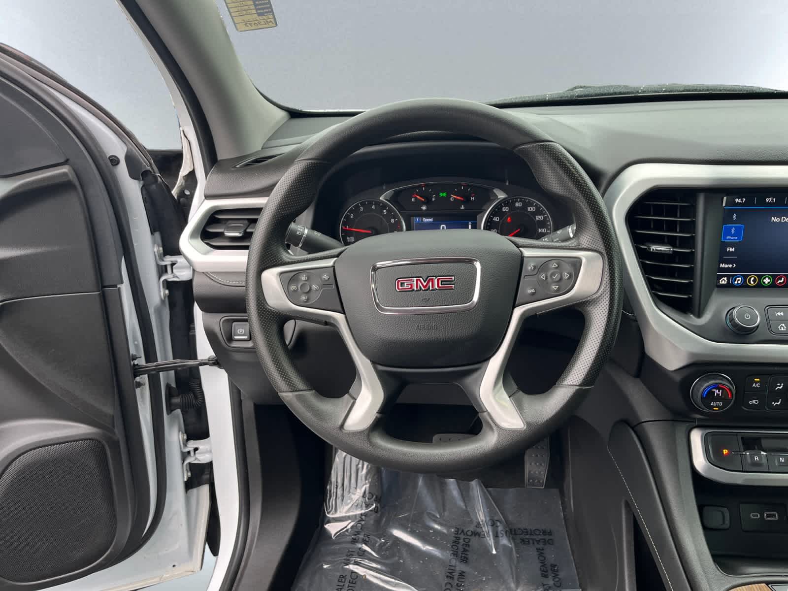 used 2022 GMC Acadia car, priced at $26,115